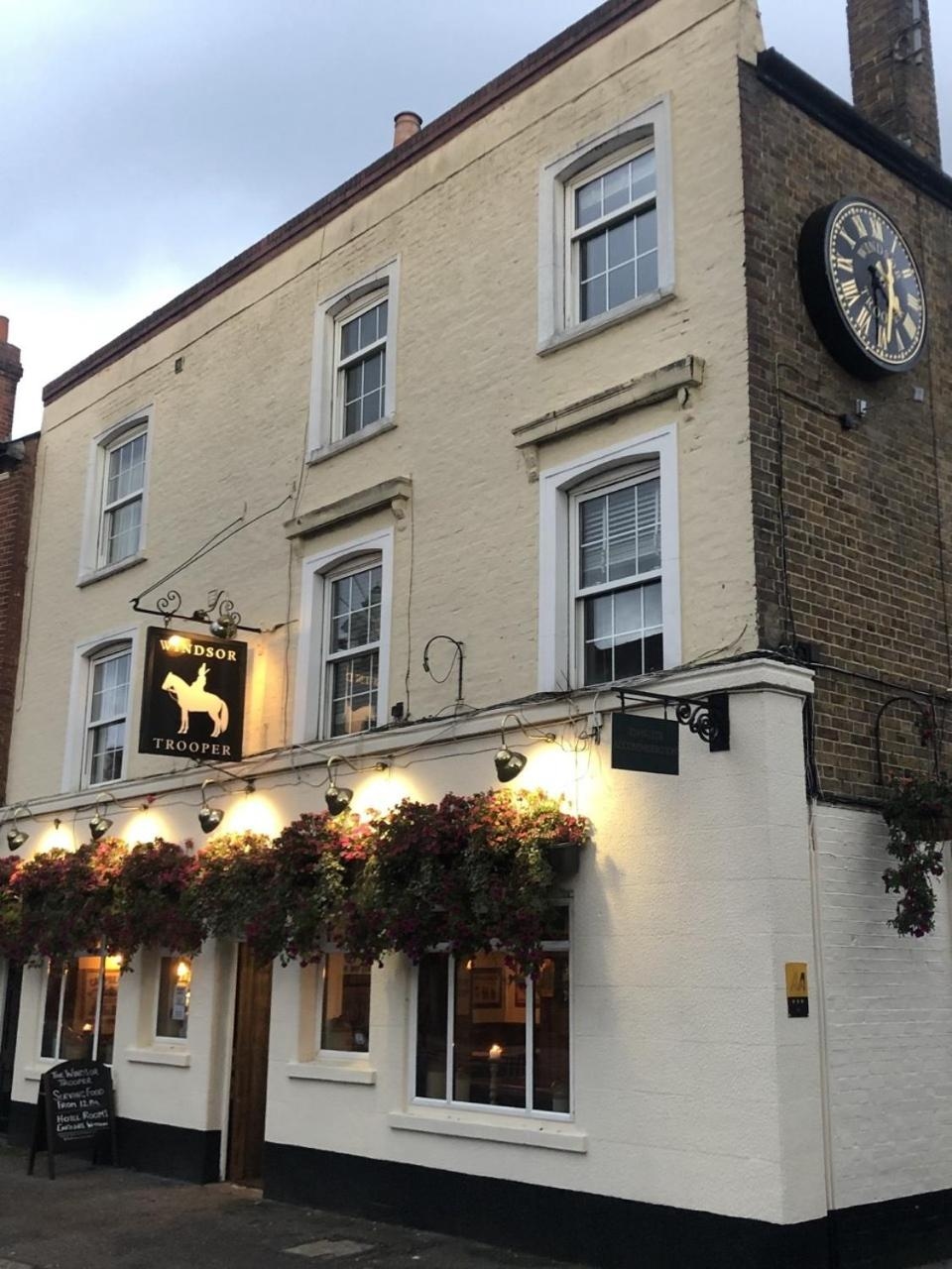 The Windsor Trooper, Windsor
