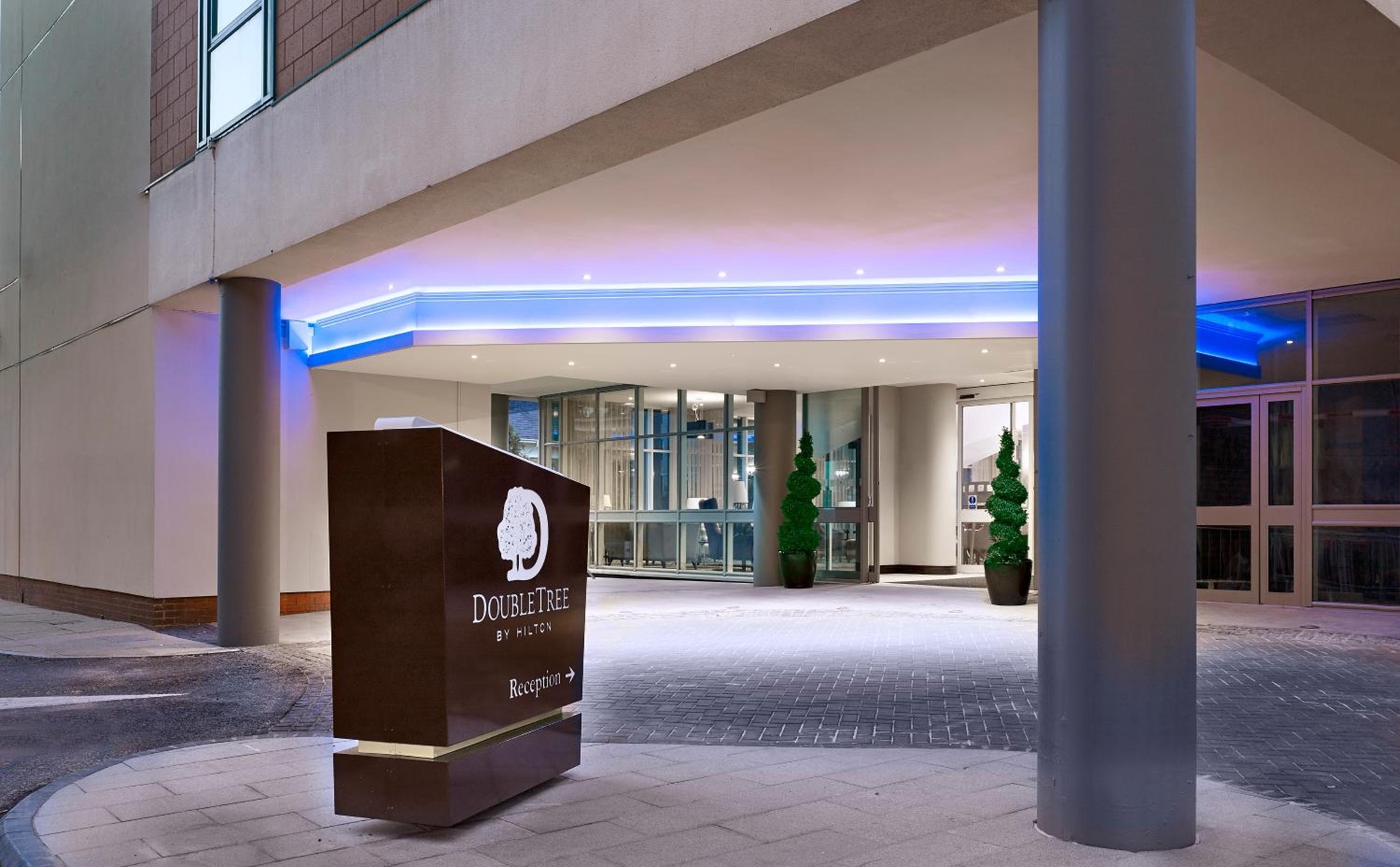 DoubleTree by Hilton Woking, Woking