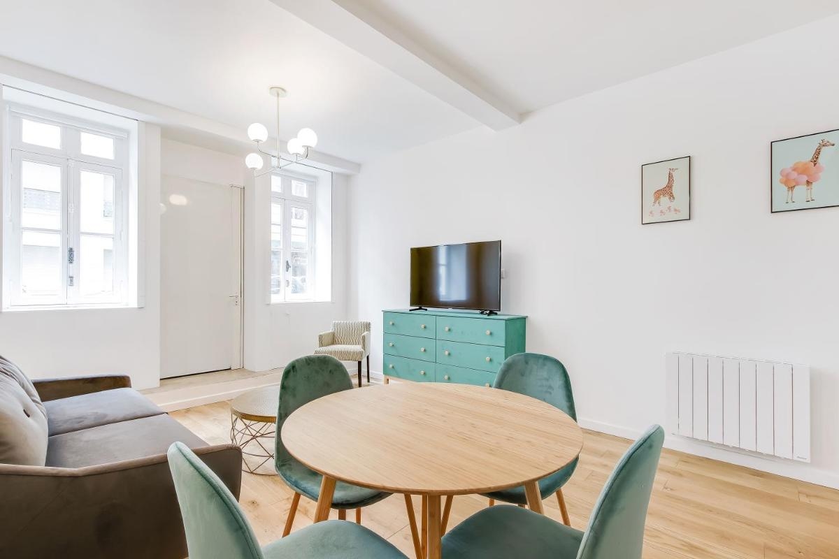 Foto de Pick A Flat's Apartment in Saint Germain - Rue Vaneau