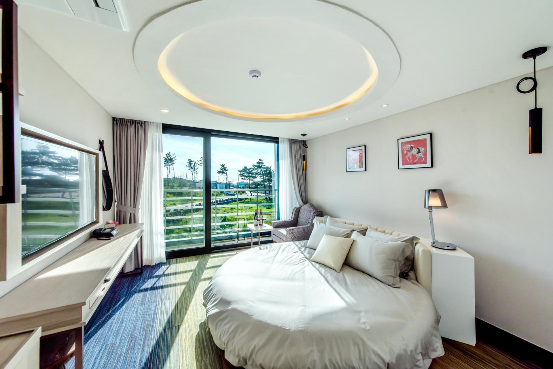 Foto de Marevo Beach Hotel