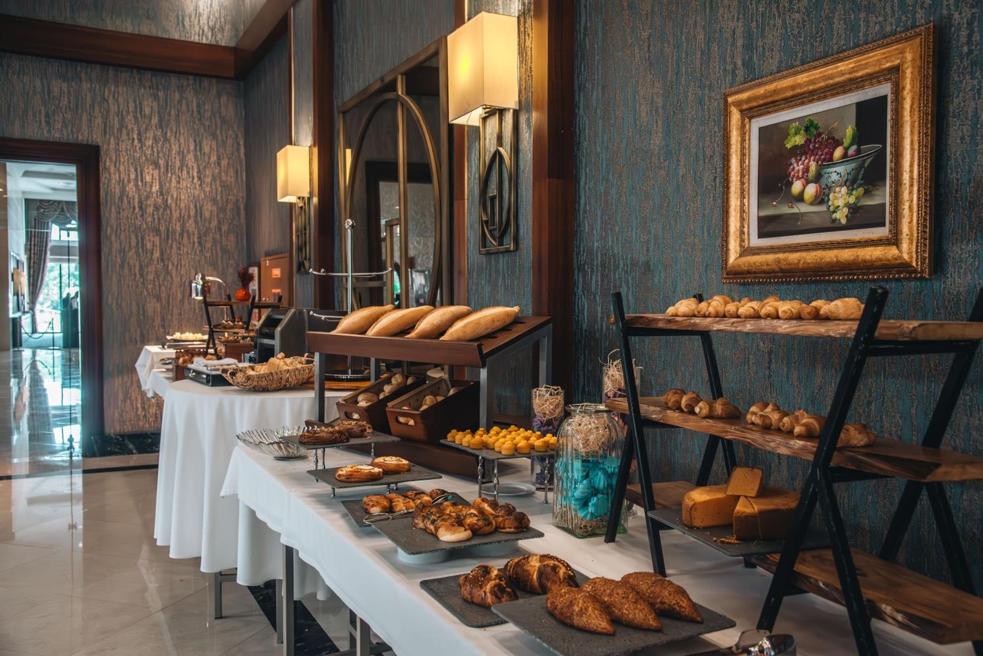 Foto de Wellborn Luxury Hotel