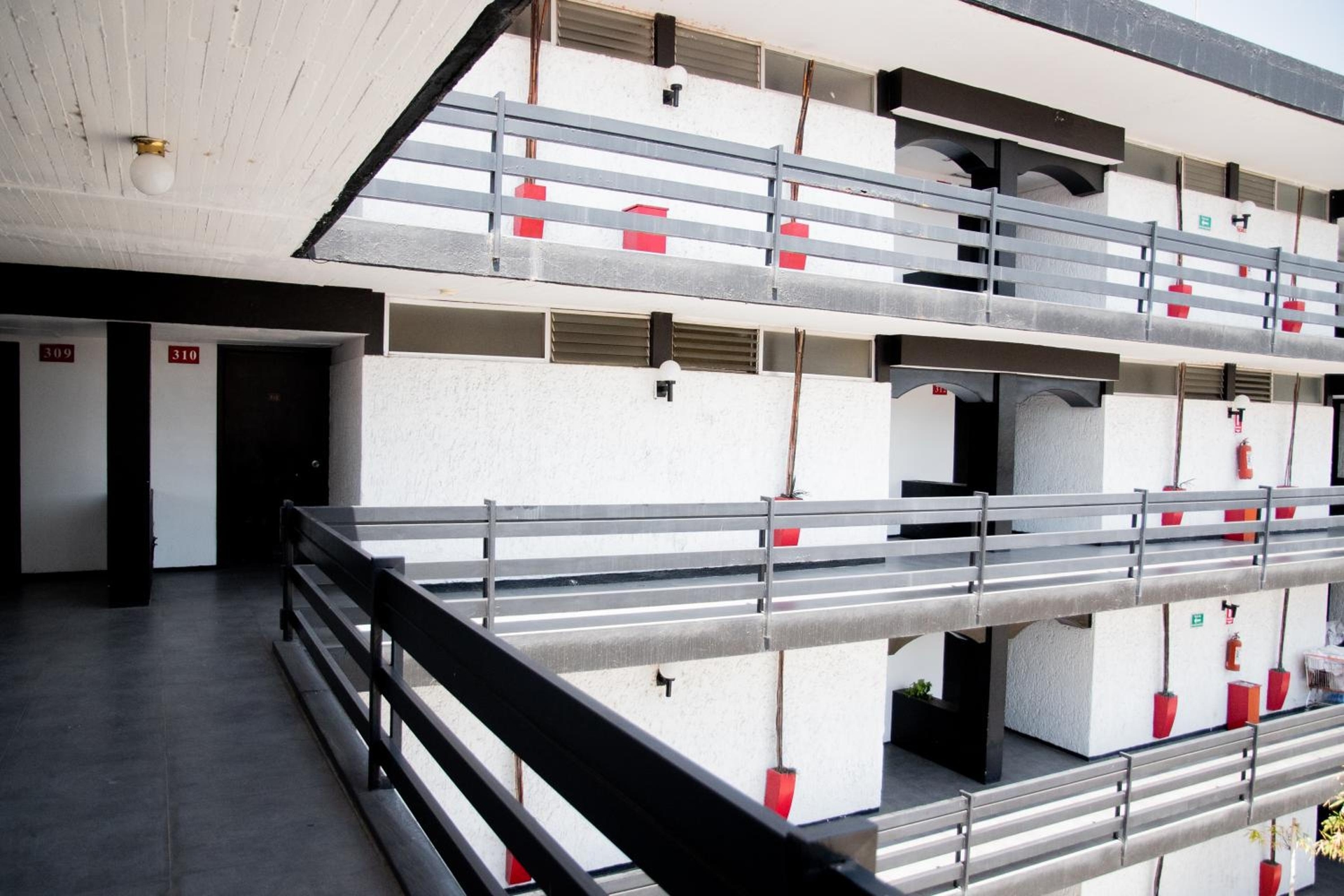 Hotel Expo Plaza Business and Family Guadalajara