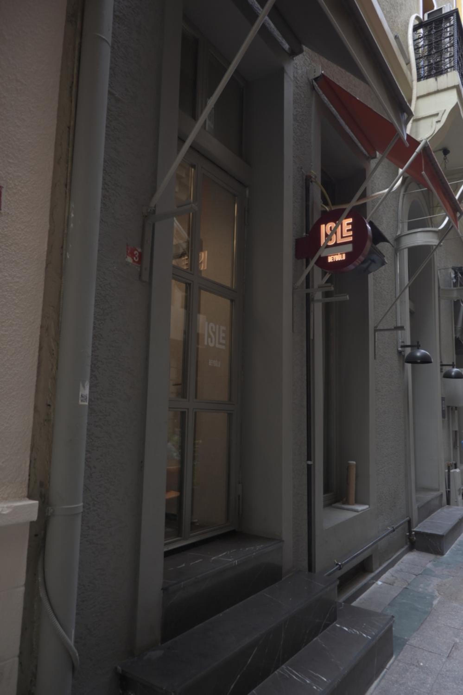 Isle Hotel