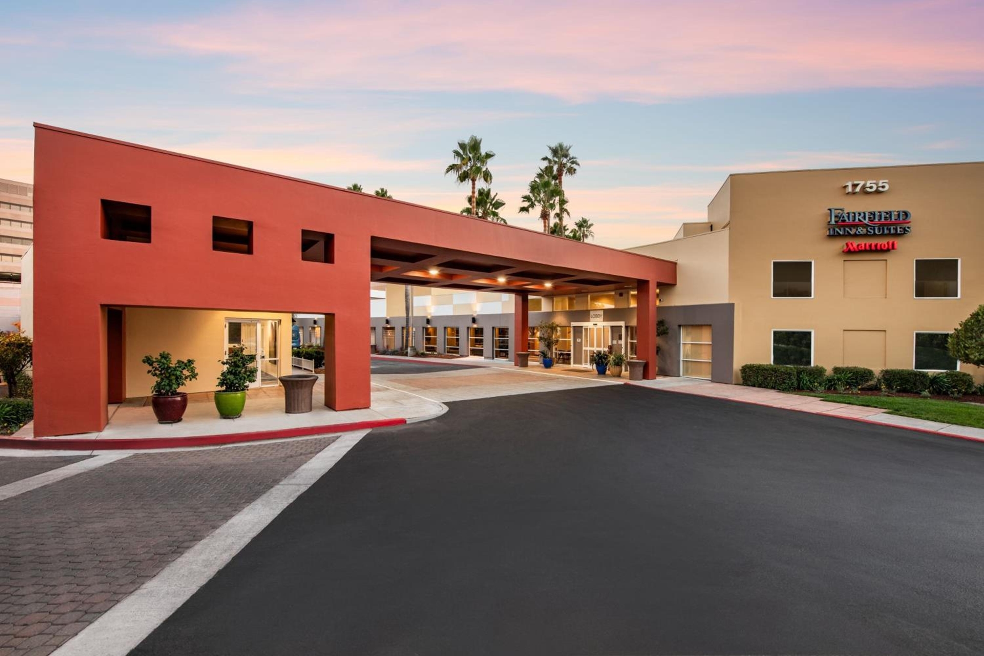 Fairfield Inn and Suites by Marriott San Jose Airport, San Jose