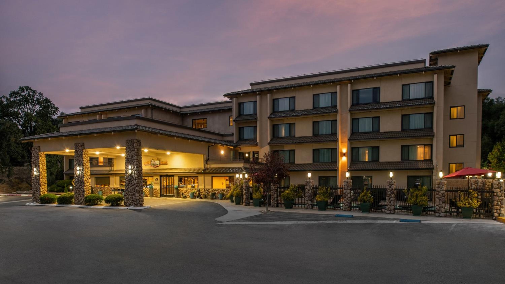 Yosemite Southgate Hotel & Suites, Oakhurst