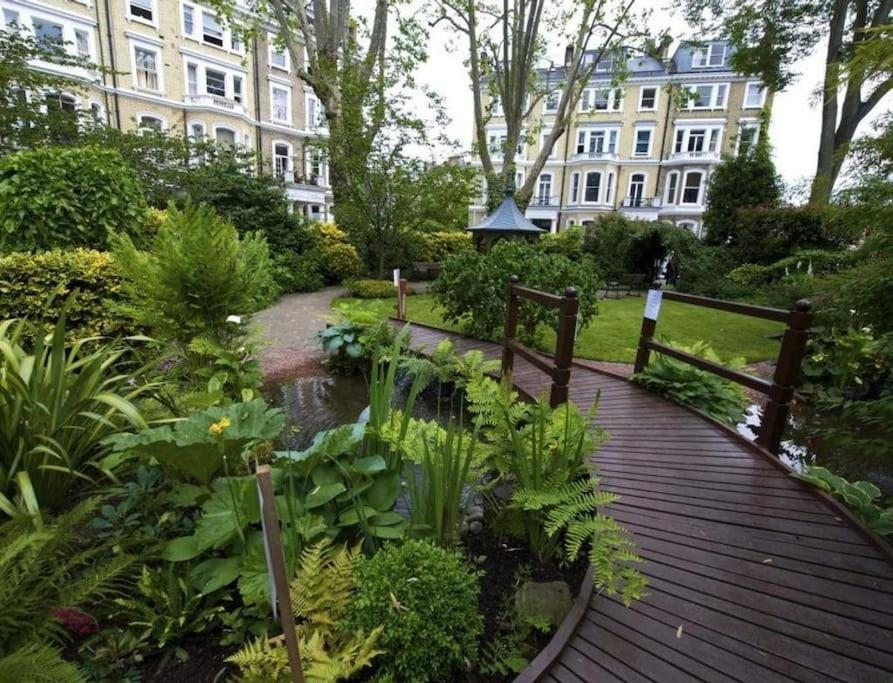 Stunning 2 bed/2bath flat in heart of Kensington, London
