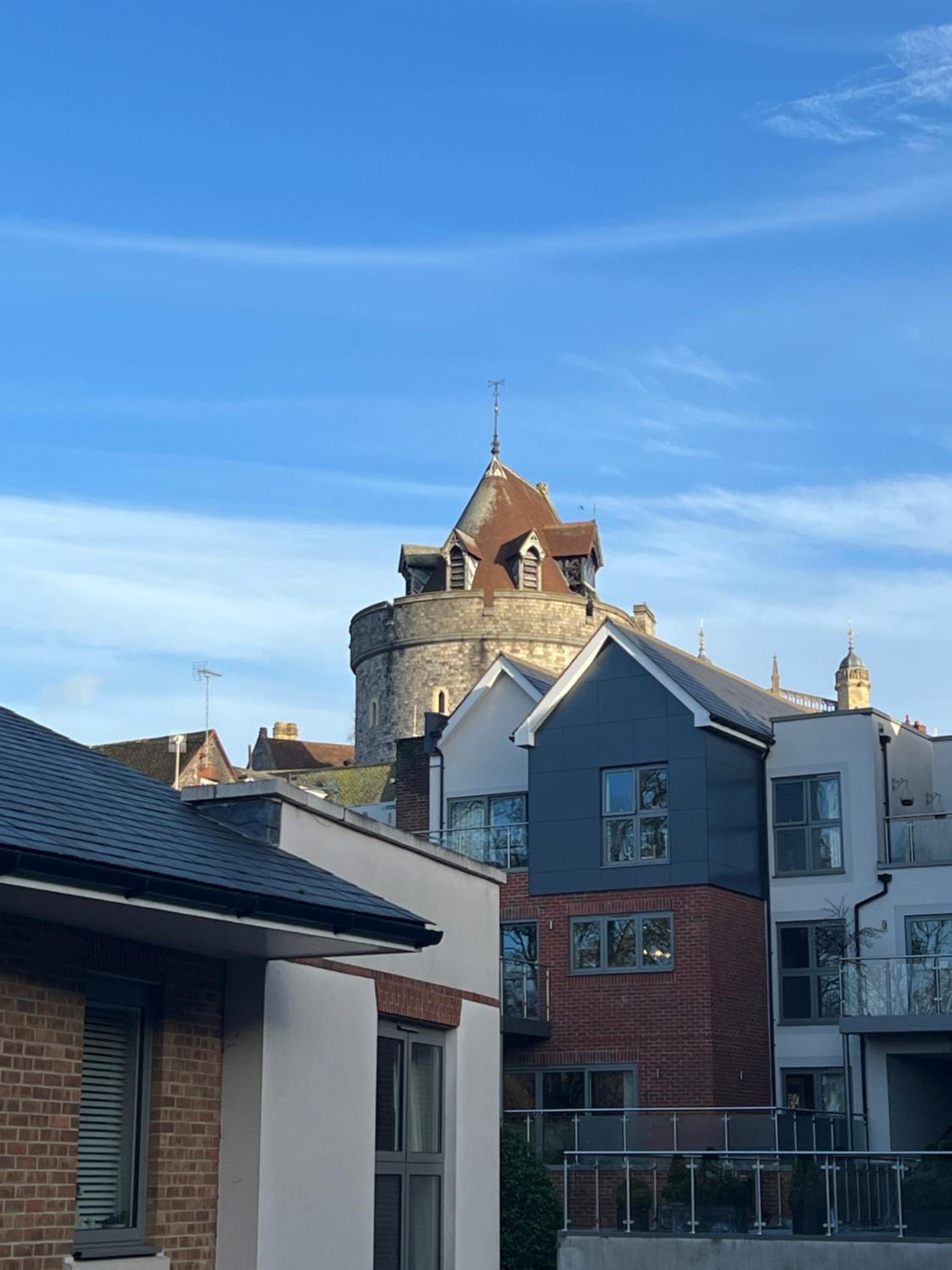 CHARMING WINDSOR COTTAGE, INCREDIBLE Location, Castle Doorstep, Windsor
