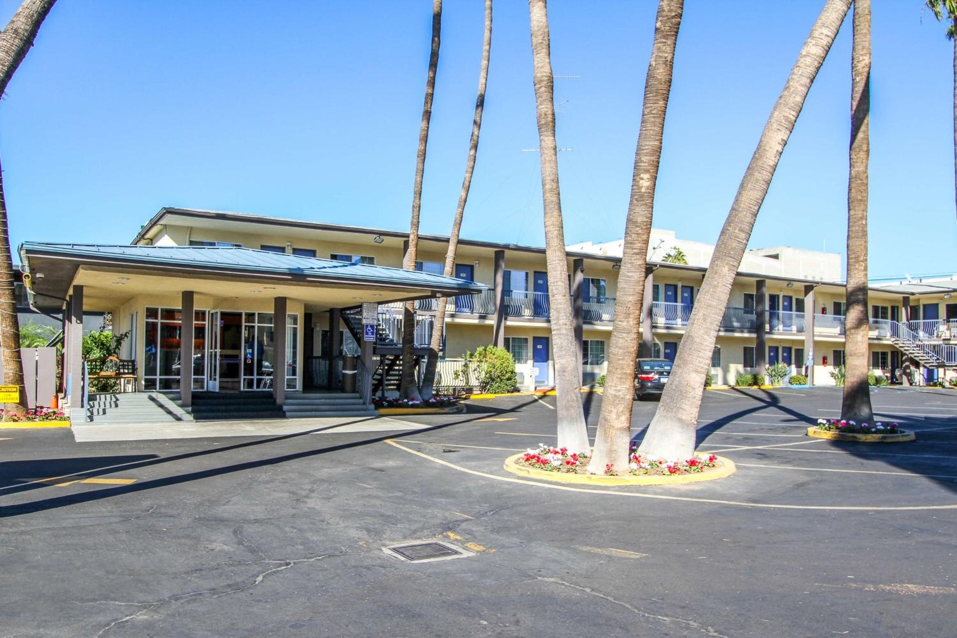 Motel 6 San Diego, CA Airport Harbor, San Diego