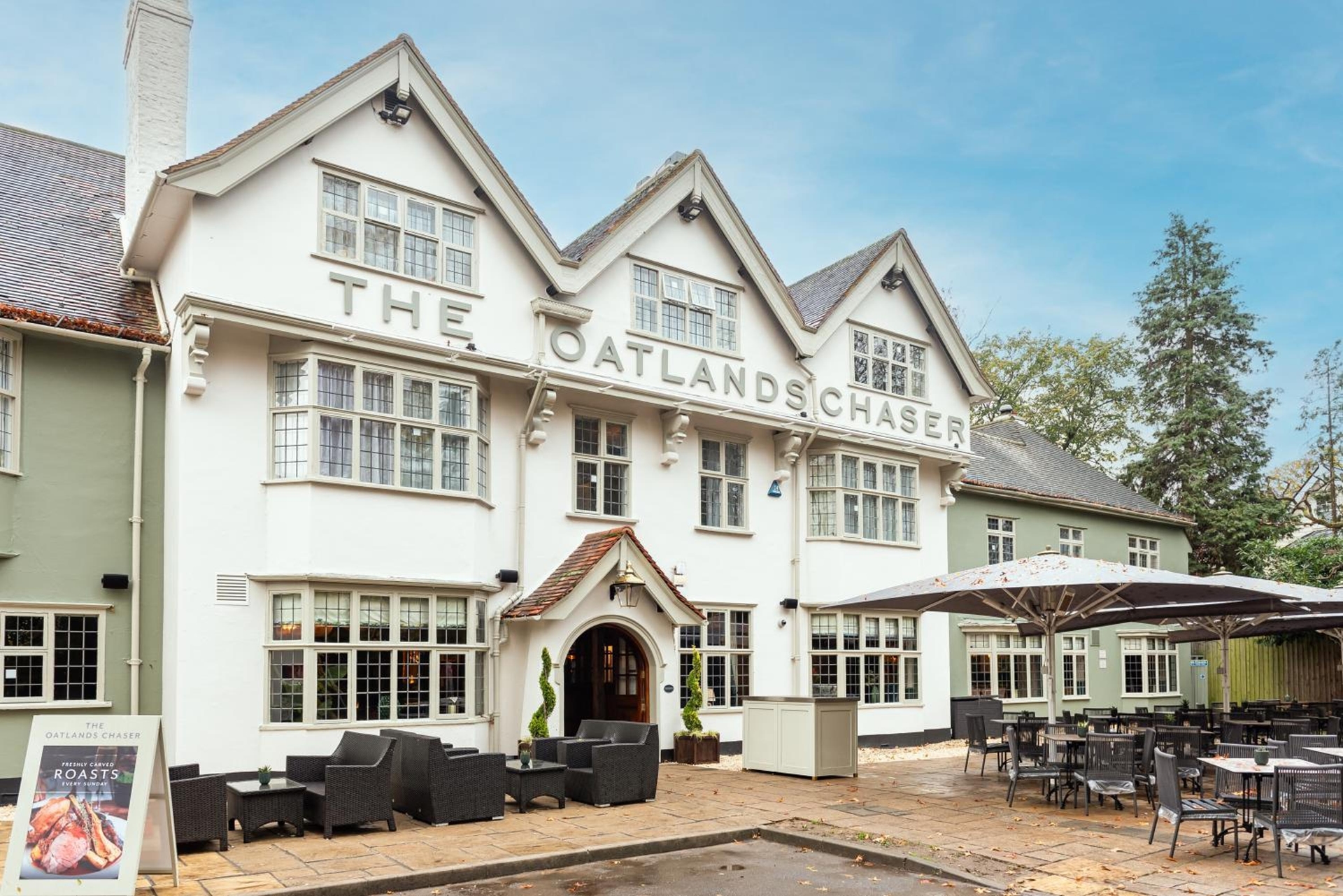 The Oatlands Chaser by Innkeeper's Collection, Weybridge