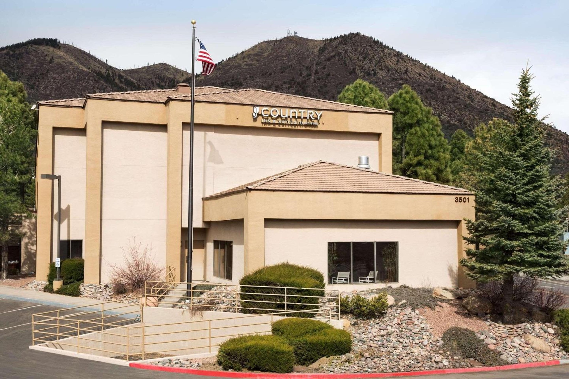Country Inn & Suites by Radisson - Flagstaff East Route 66, Flagstaff