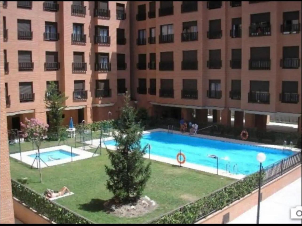 Aeropuerto Plenilunio Apartamento suite Turistico, Madrid