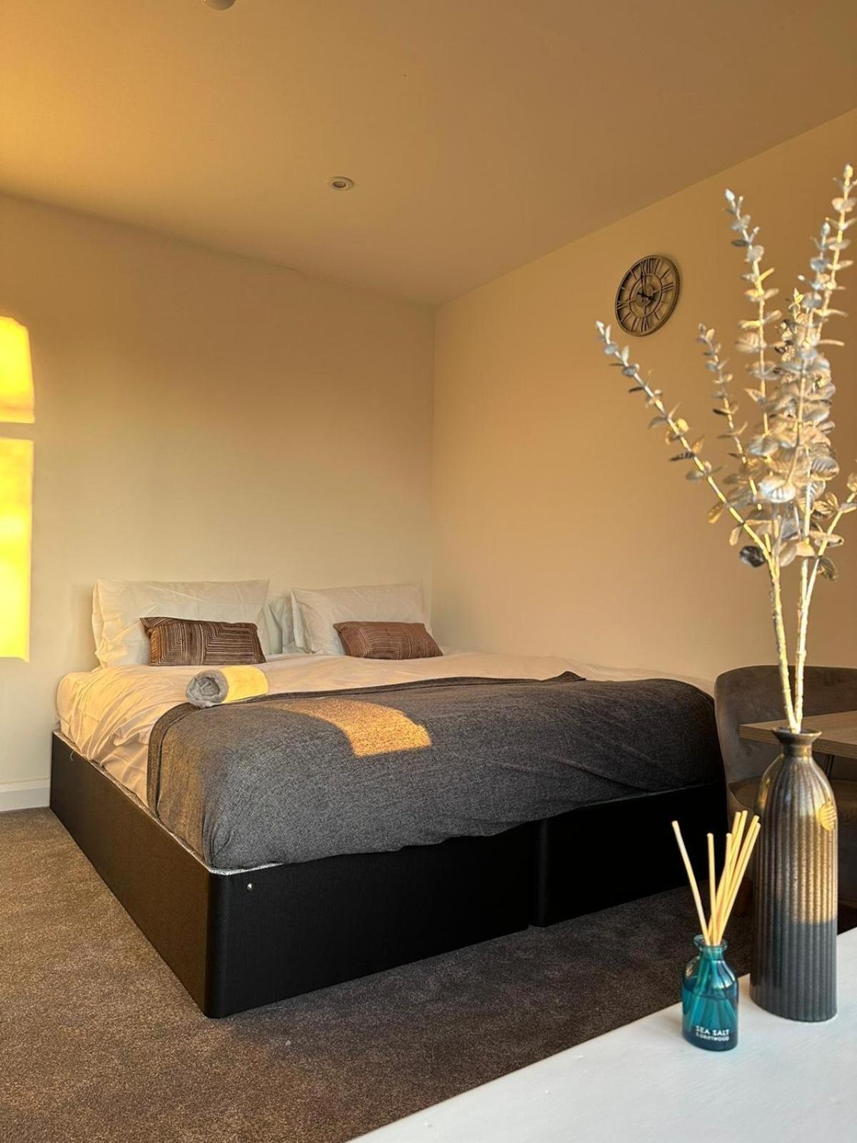 Alban Suites, Saint Albans