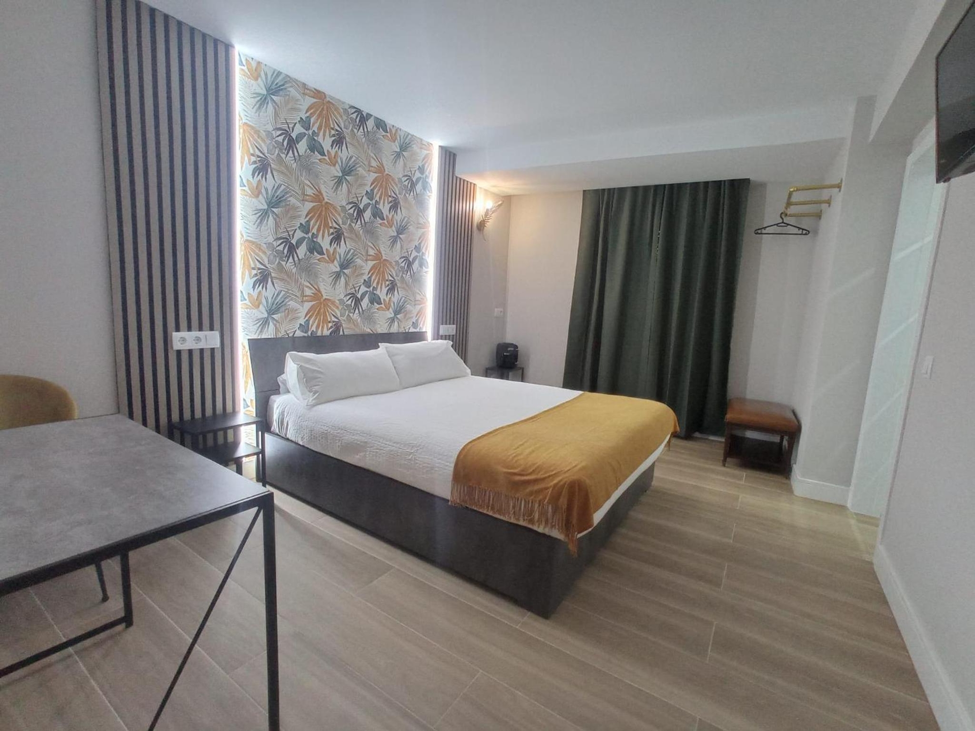 Hostal Fronton, Alcobendas