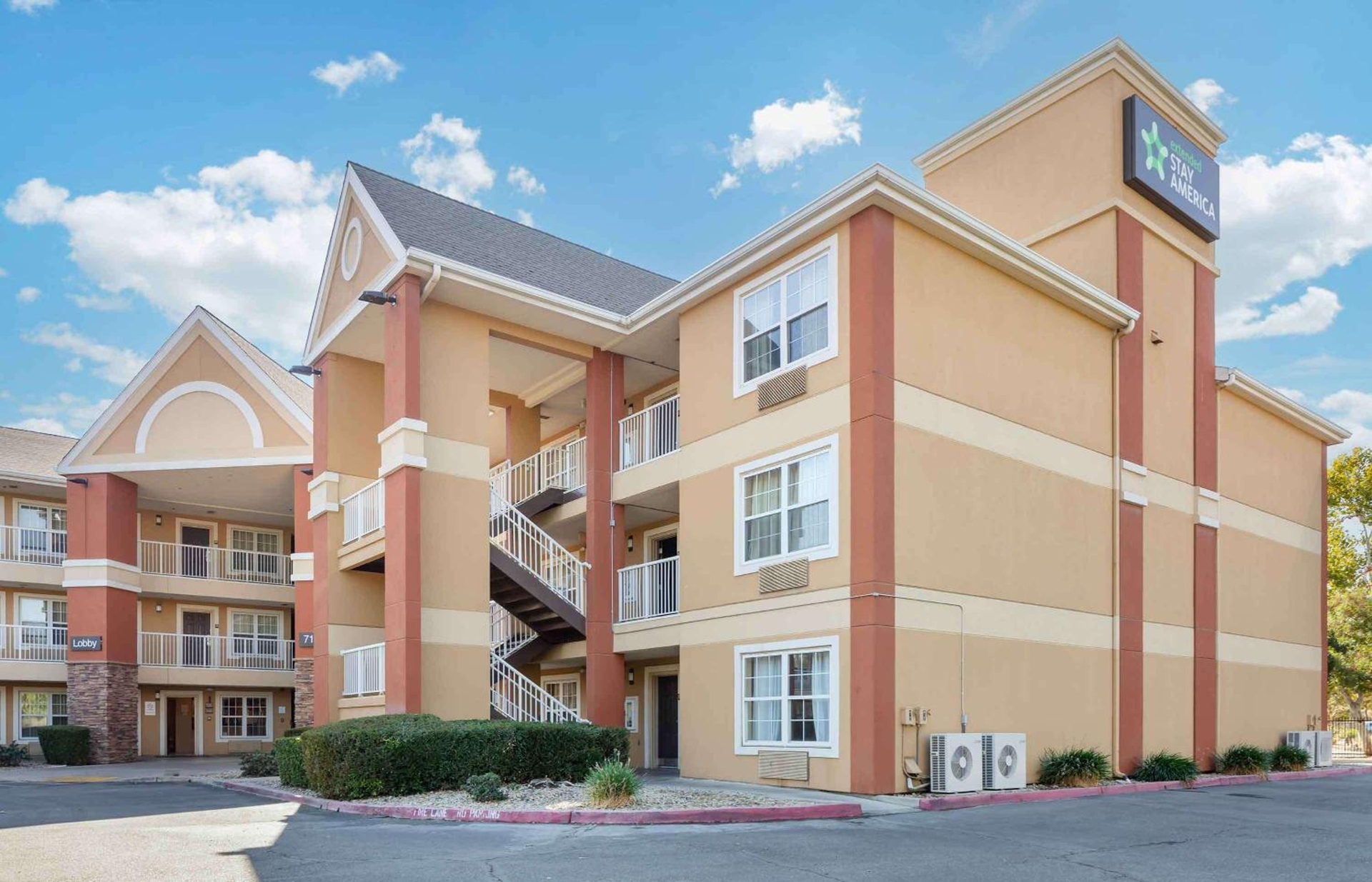Studio 6 Suites Fresno North CA, Fresno