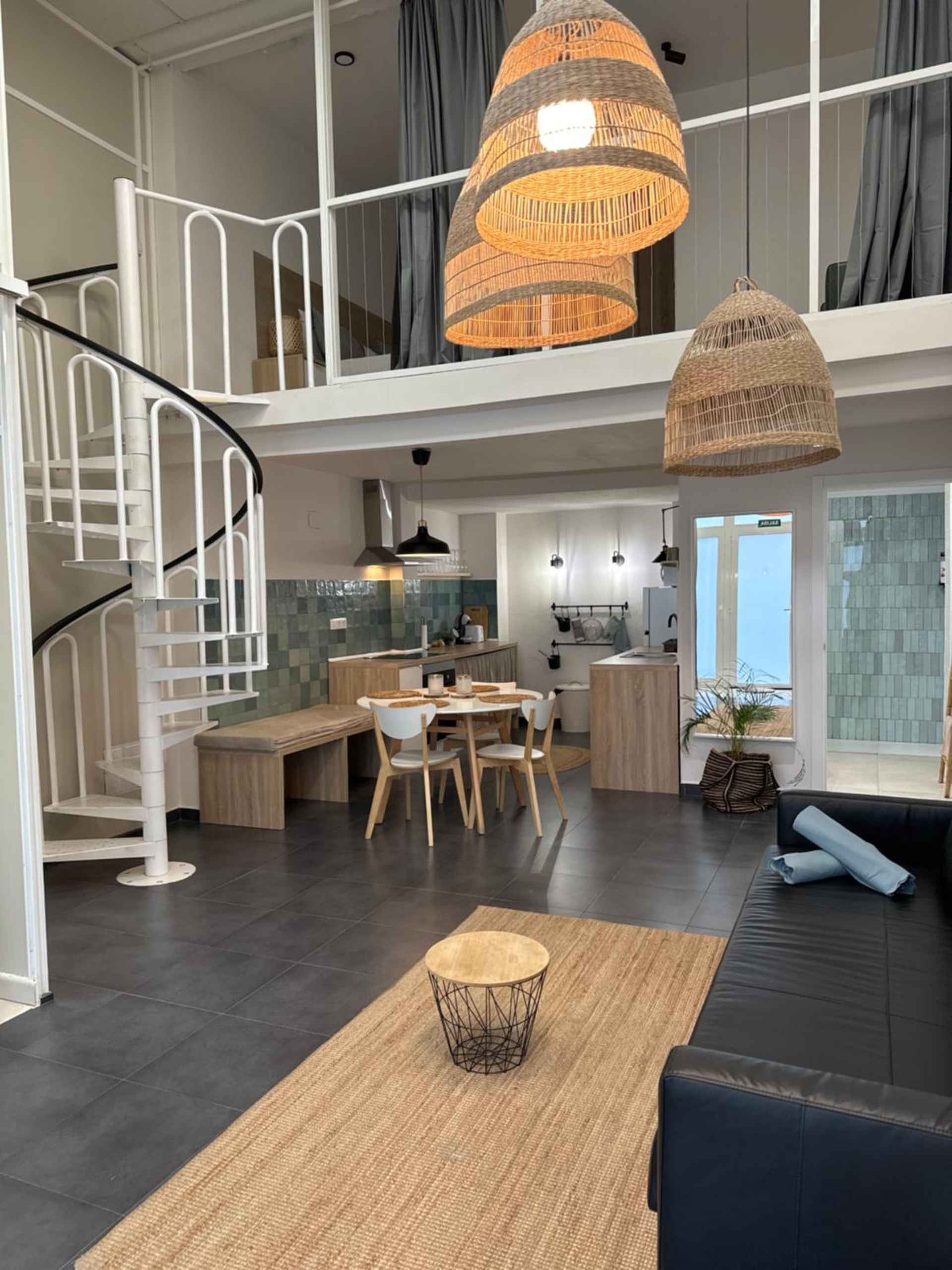 Alex- DUPLEX APARTMENT- City, Valencia