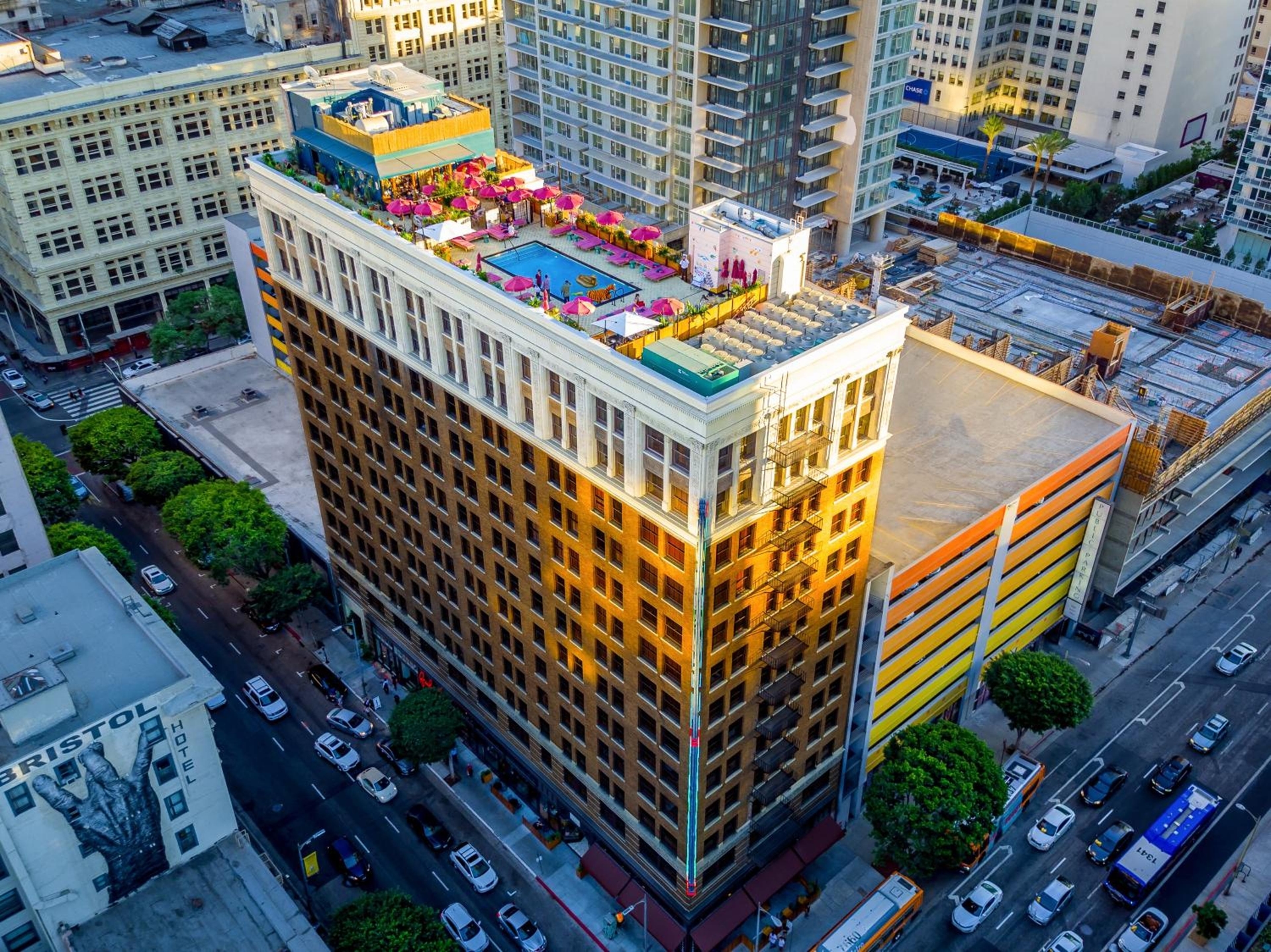 Freehand Los Angeles, Los Angeles