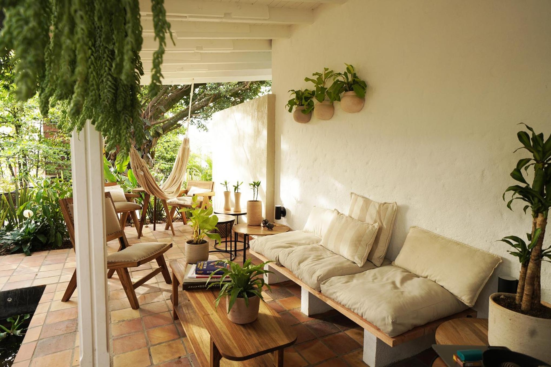Hotel Quinta Ladera, Poblado