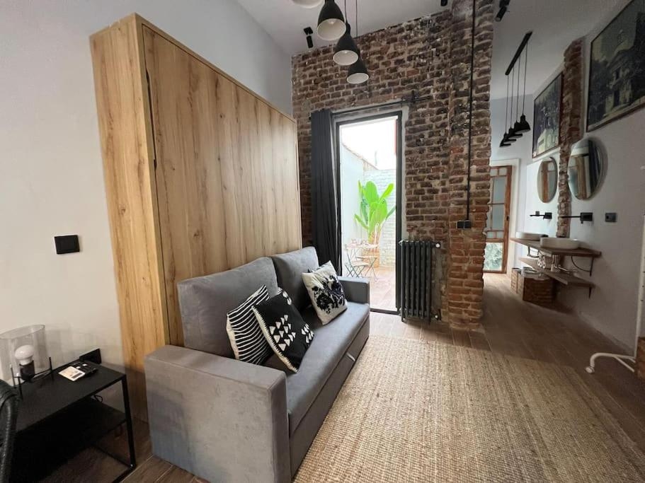 Studio next to Parque del Oeste, Madrid