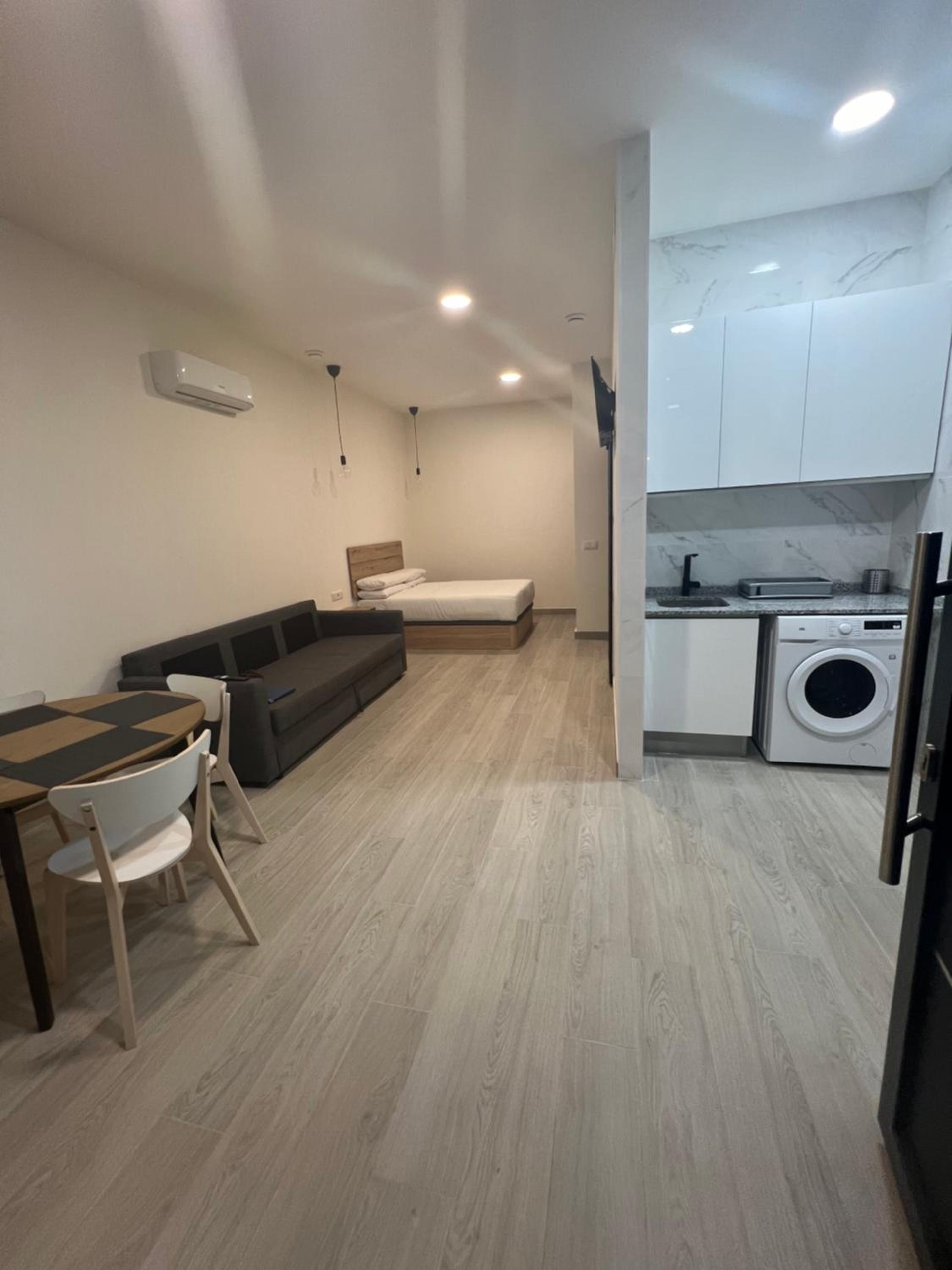 Apartamento Cómodo Ciudad de las Artes Wifi AC, Valencia