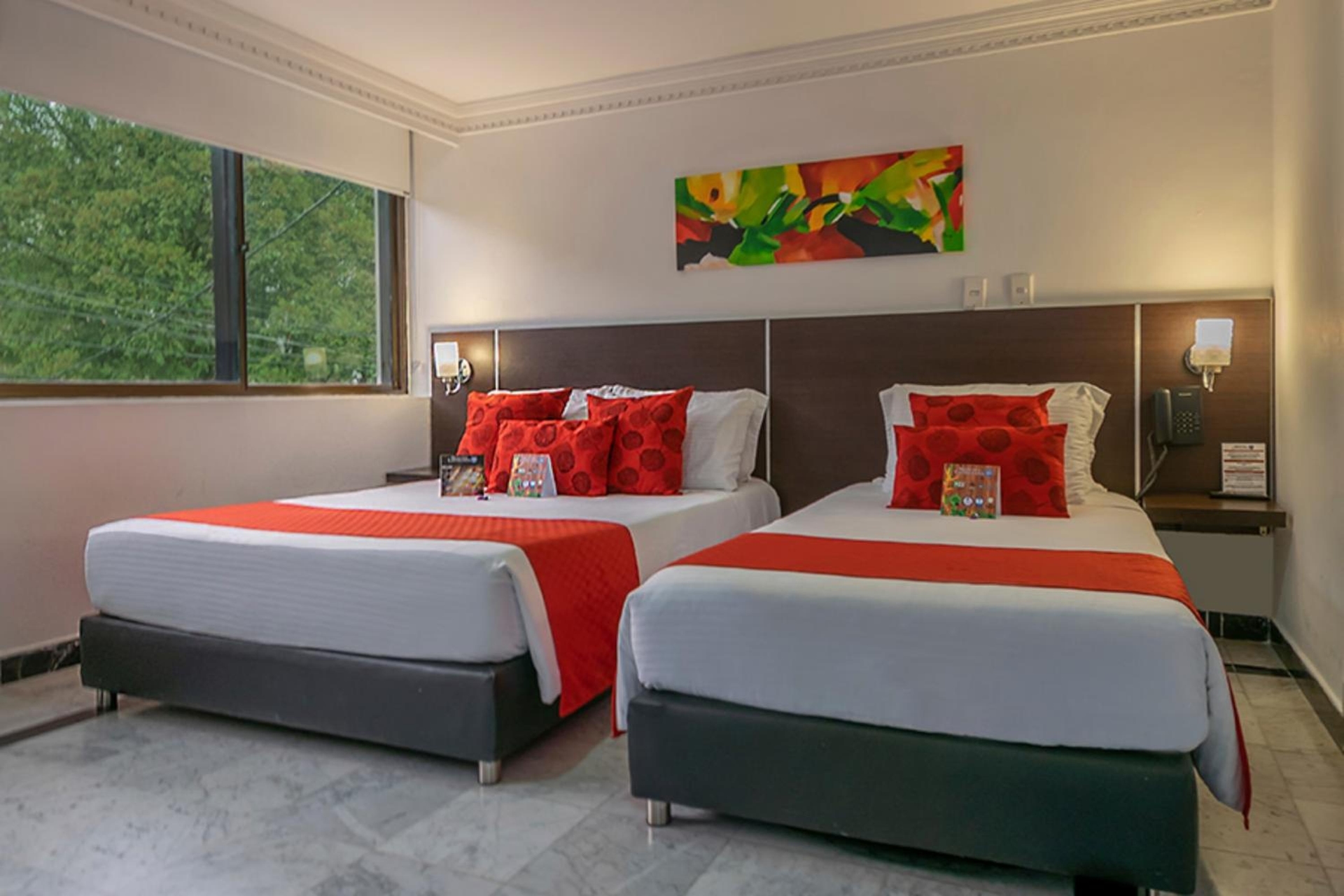 Foto de Hotel Montes De La Castellana