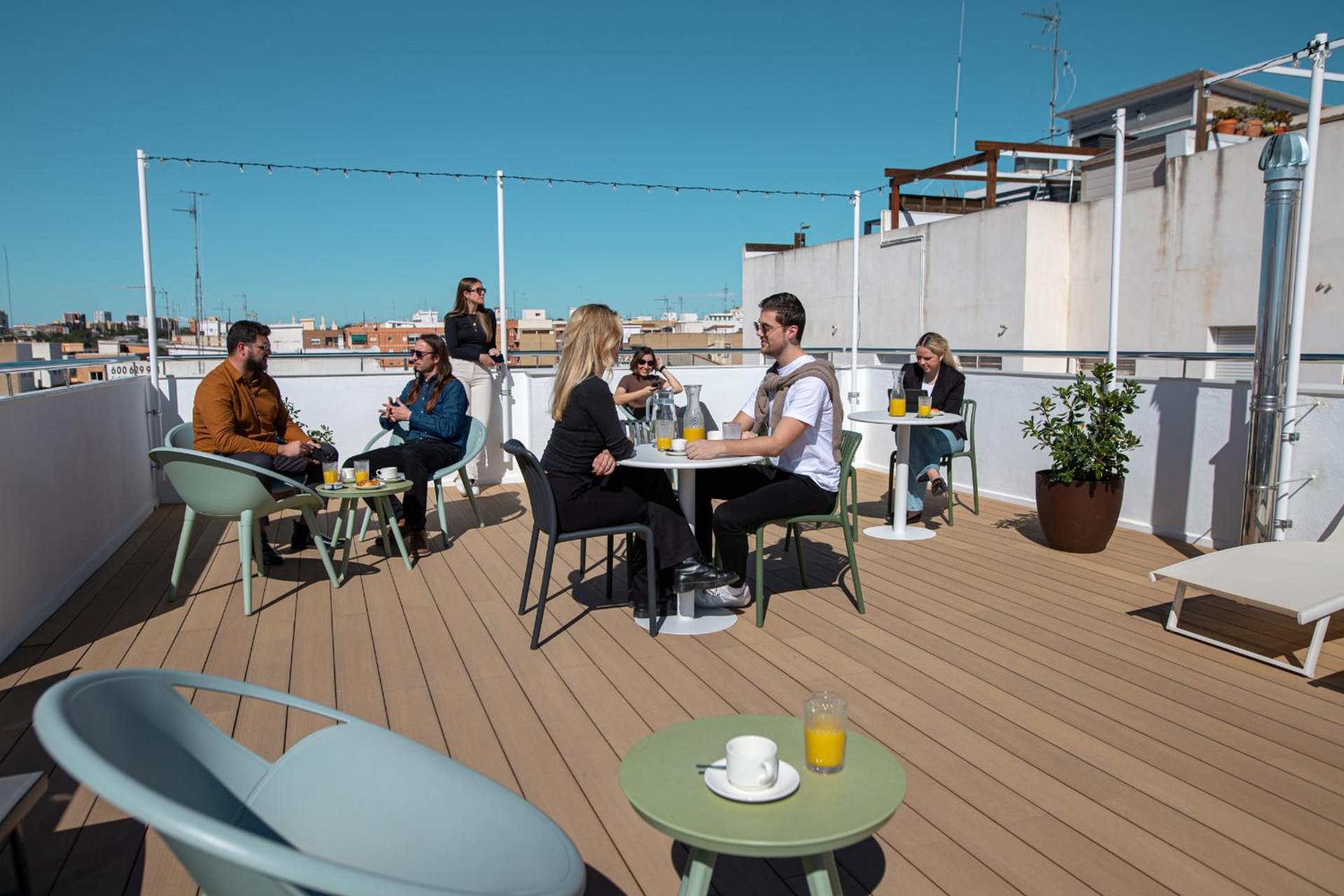 Aila II Hotel Boutique by SingularStays - Digital Access, Burjasot