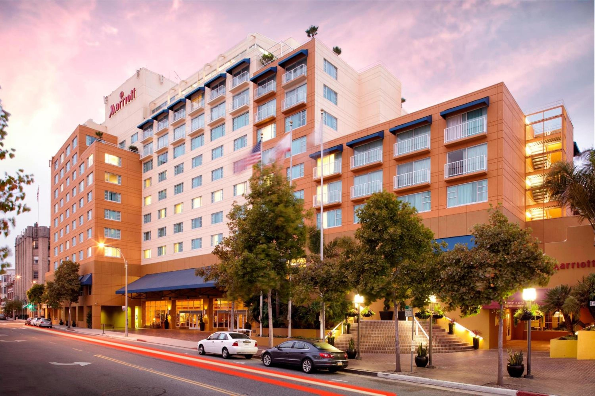 Monterey Marriott, Monterey