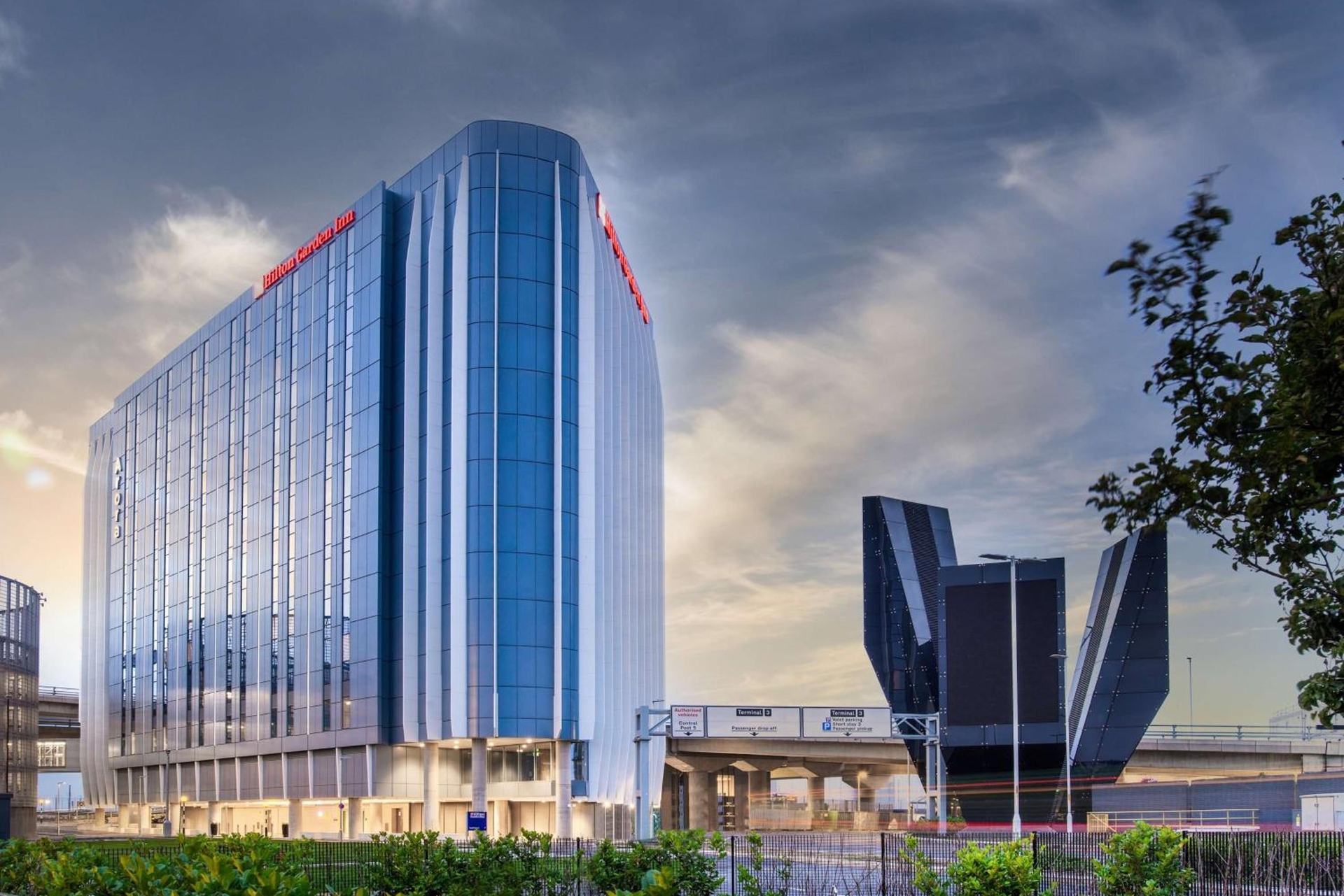 Hilton Garden Inn London Heathrow Terminal 2 and 3, Hillingdon