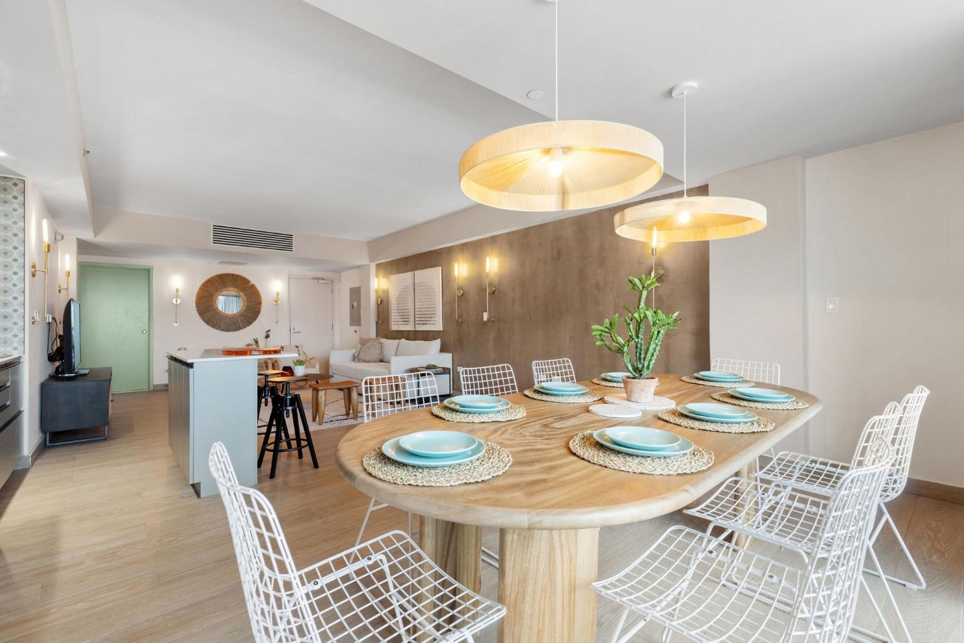 Foto de HiBird- Apartment and Suites Hotel