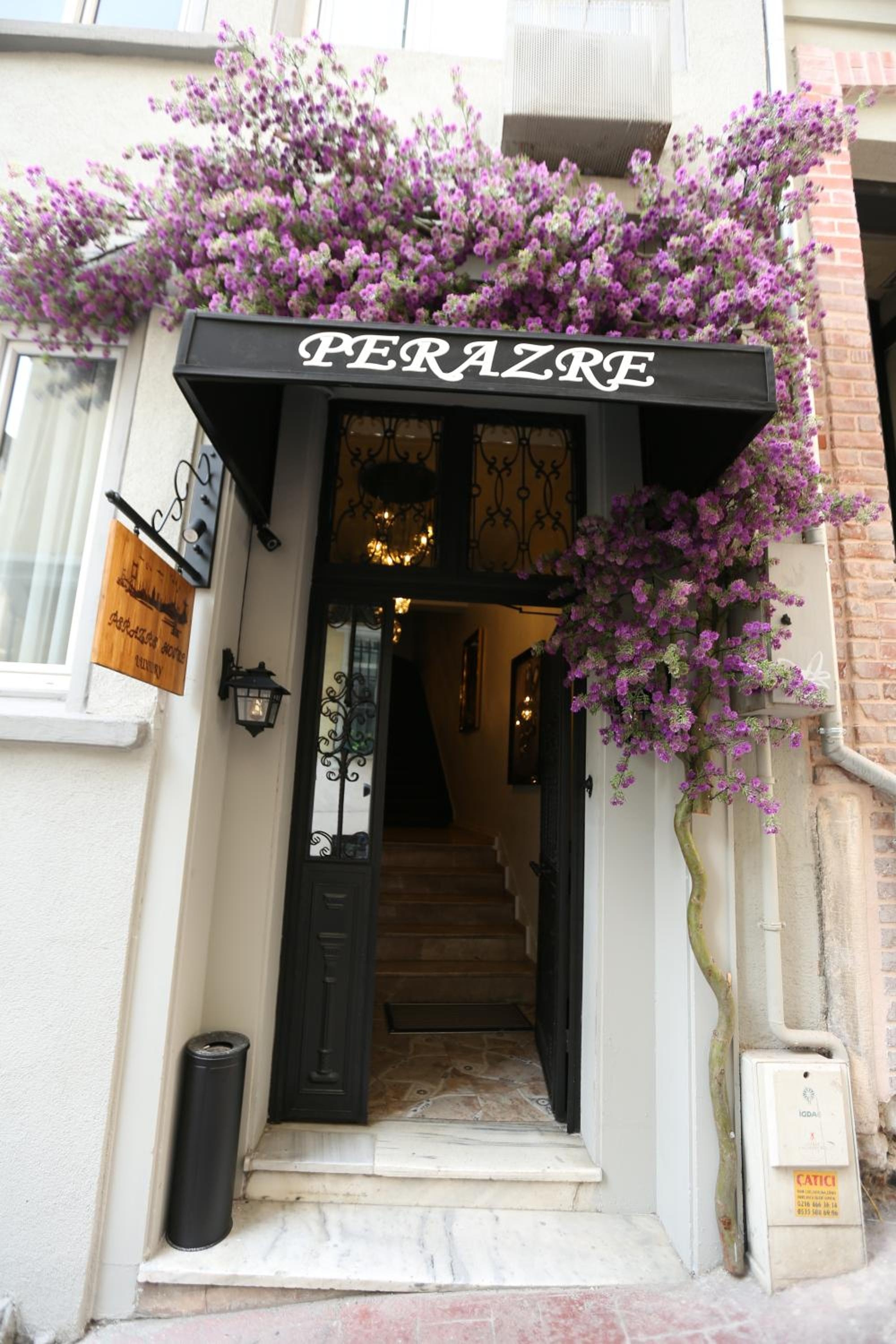 Perazre Hotel