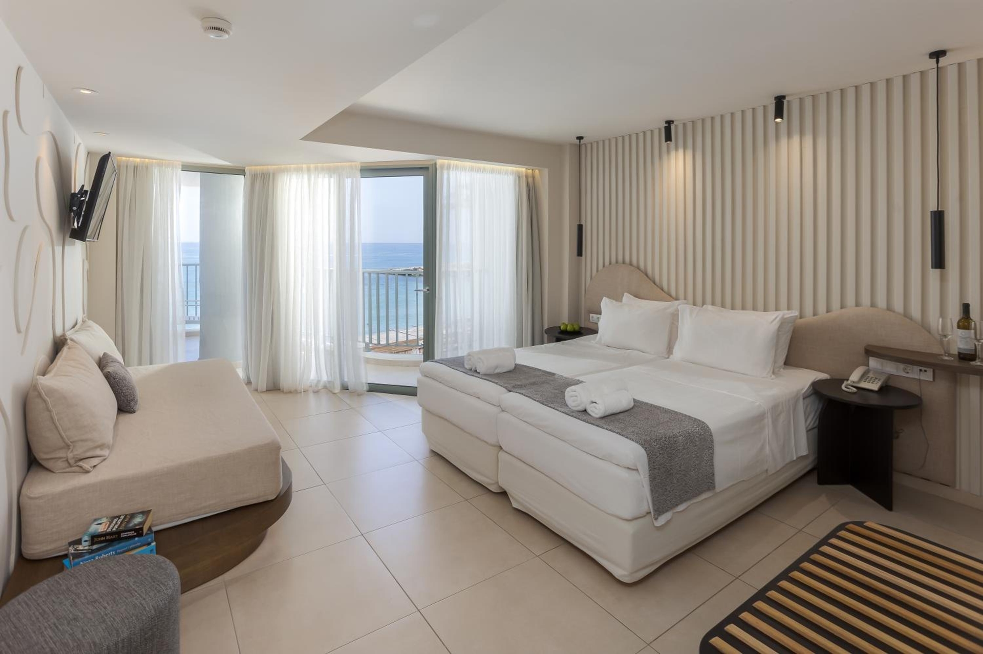 Foto de Alia Beach Hotel by Estia