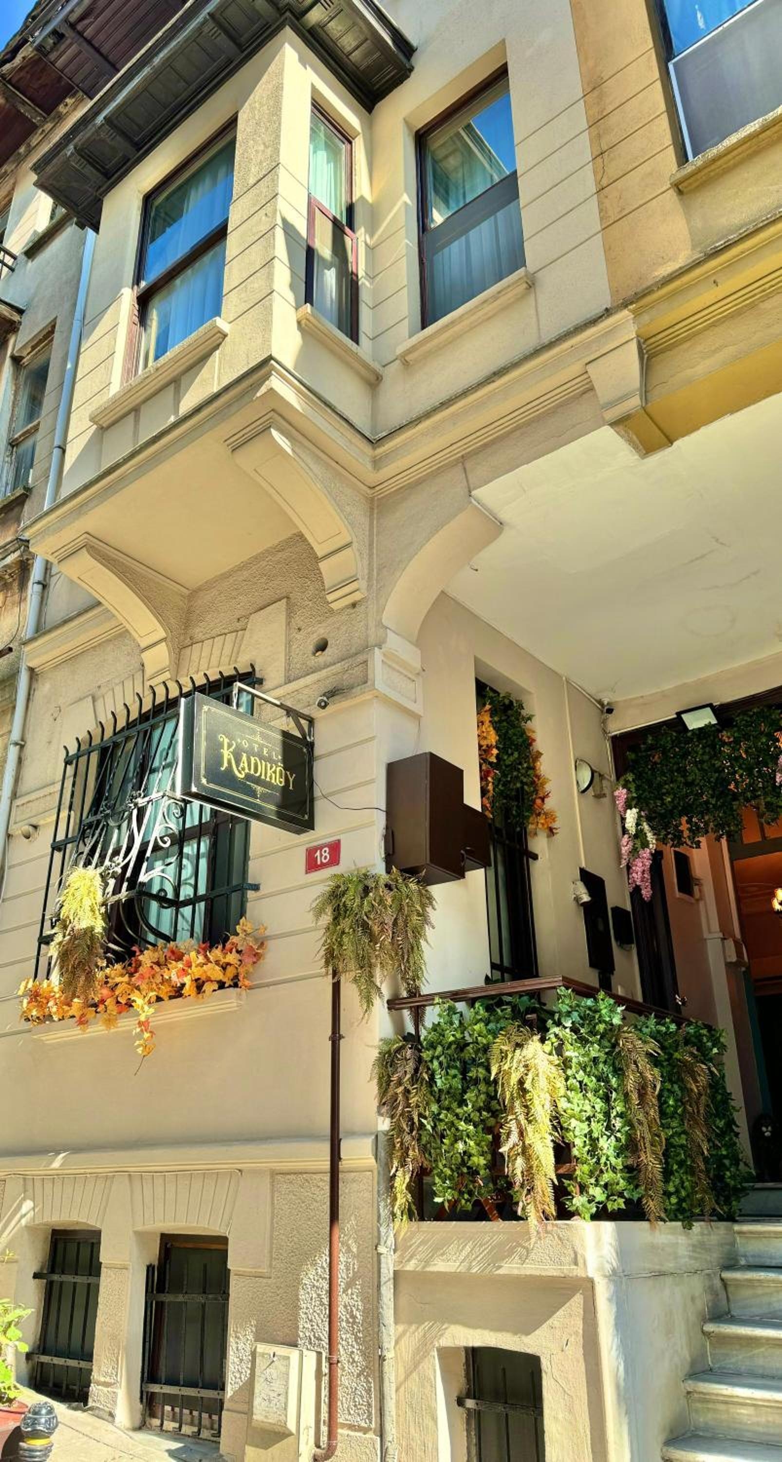 Otel Kadıköy