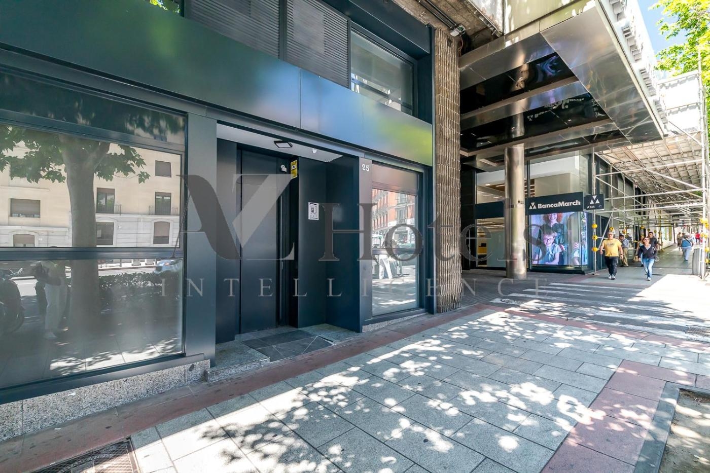 AYZ Princesa-Auto check-in property, Madrid