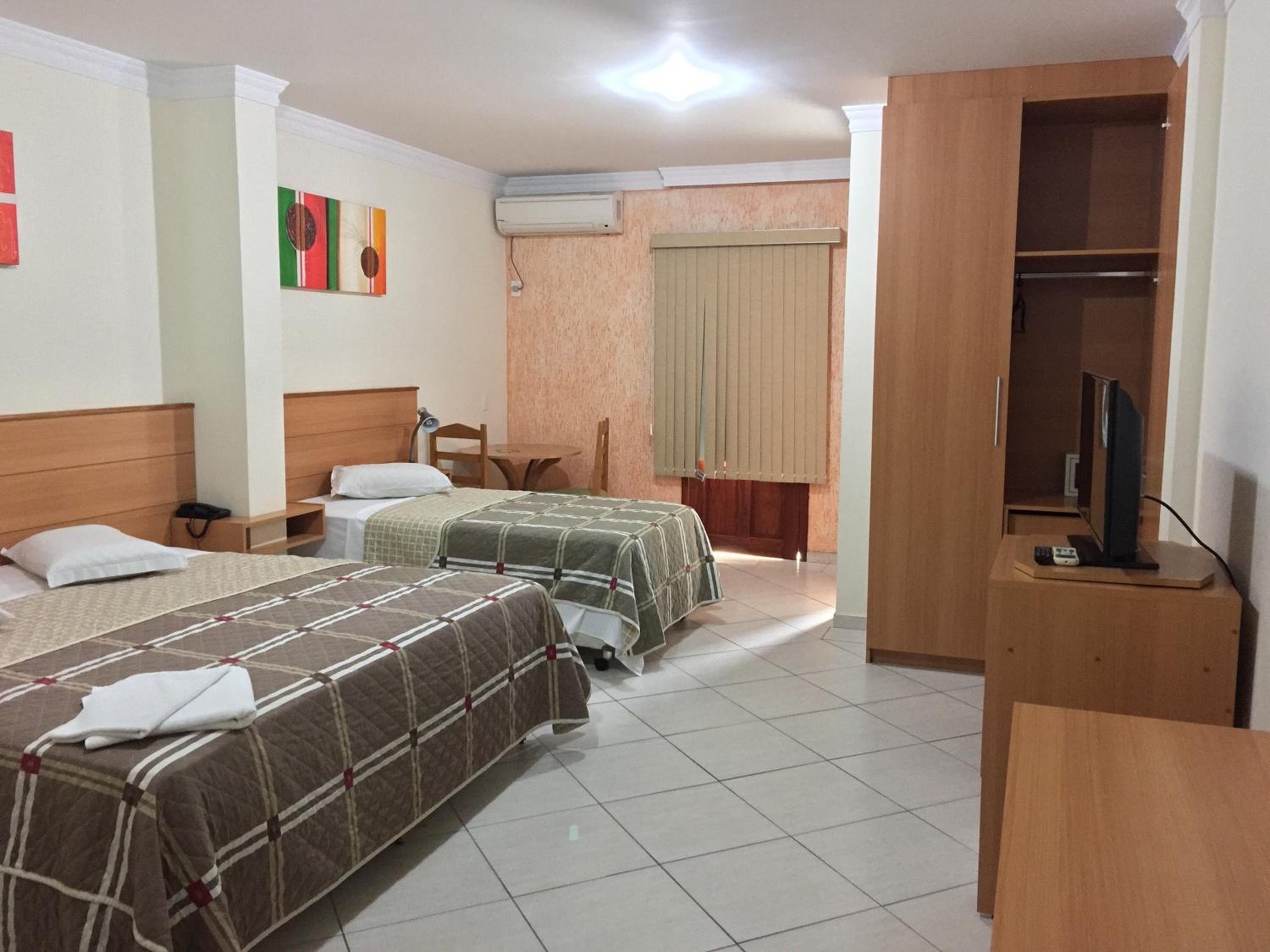 Foto de Magnus Plaza Hotel
