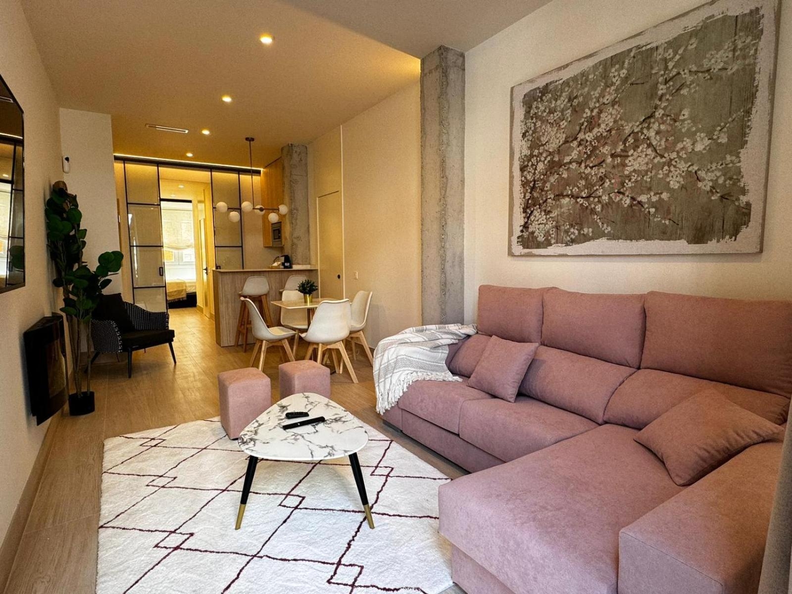 Apartamentos orilla del Bernabéu, Madrid