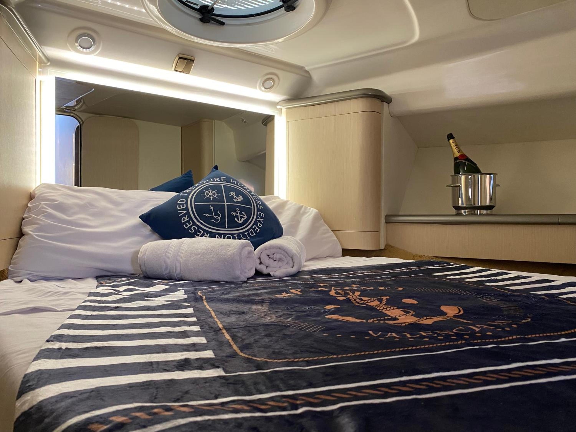 The Valencia Yacht Experience, Valencia