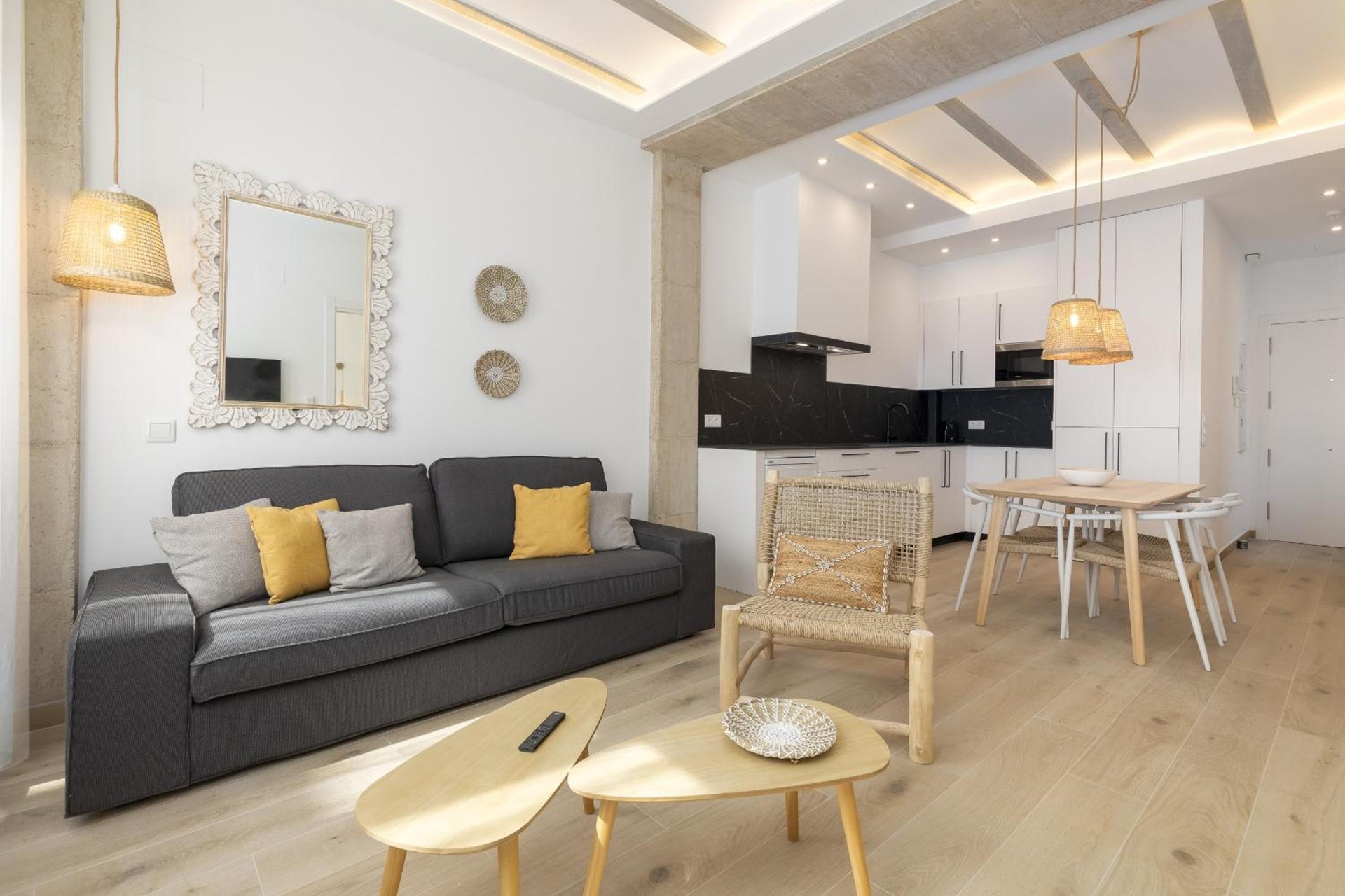 ApartUP Ca La Leni Beach II, Valencia