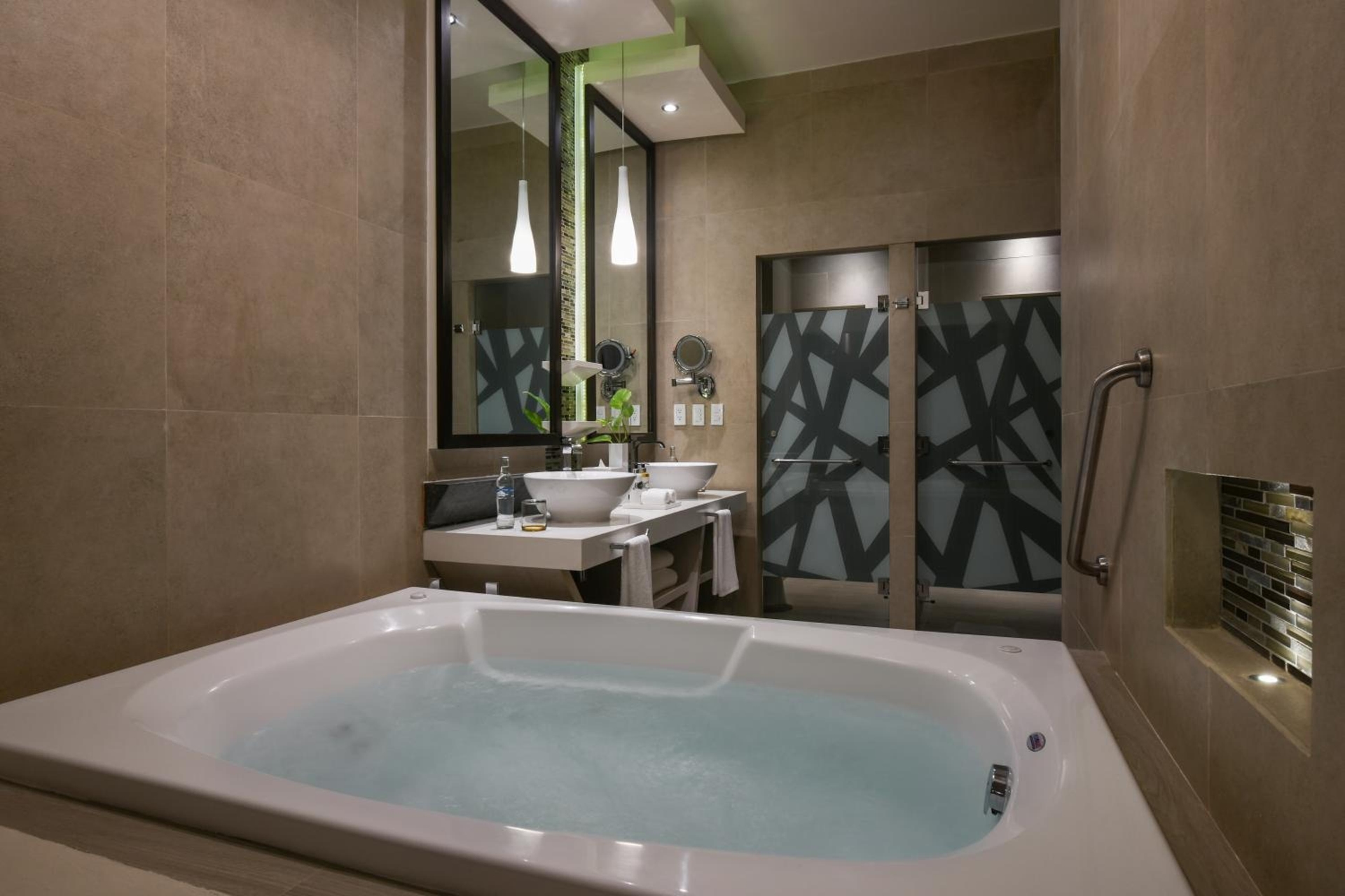 Foto de El Dorado Seaside Suites Oceanfront, All & More Inclusive - Adults Only