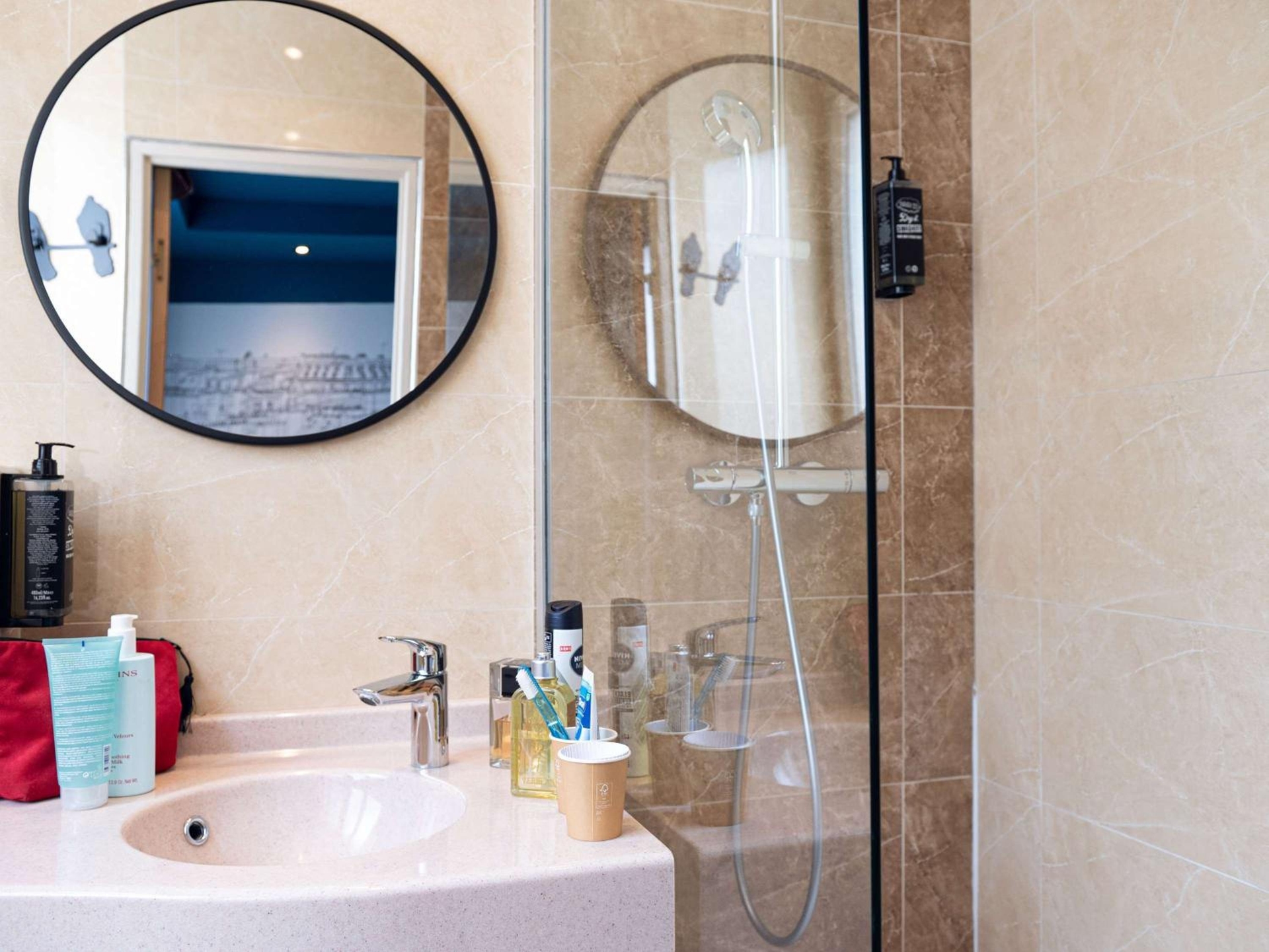 Foto de Ibis Styles Paris Batignolles