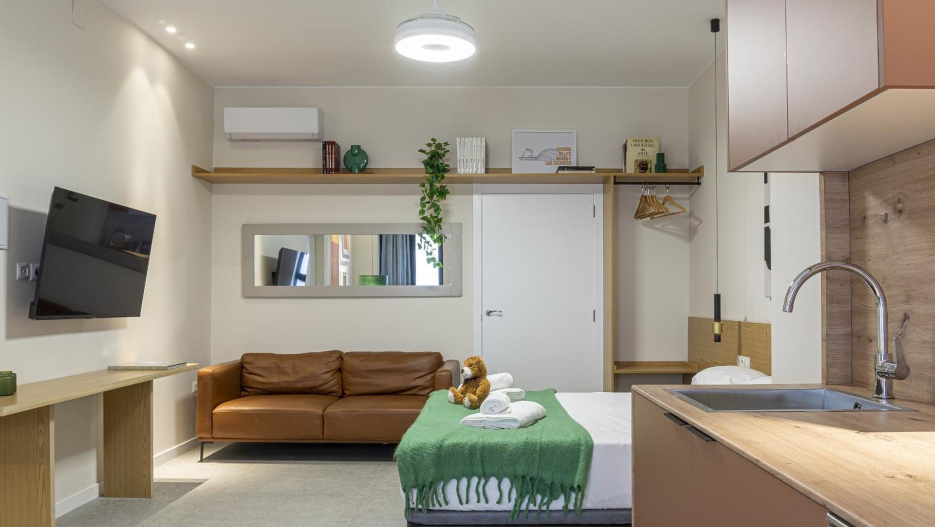 Osito Hub - Duque de Gaeta, Valencia