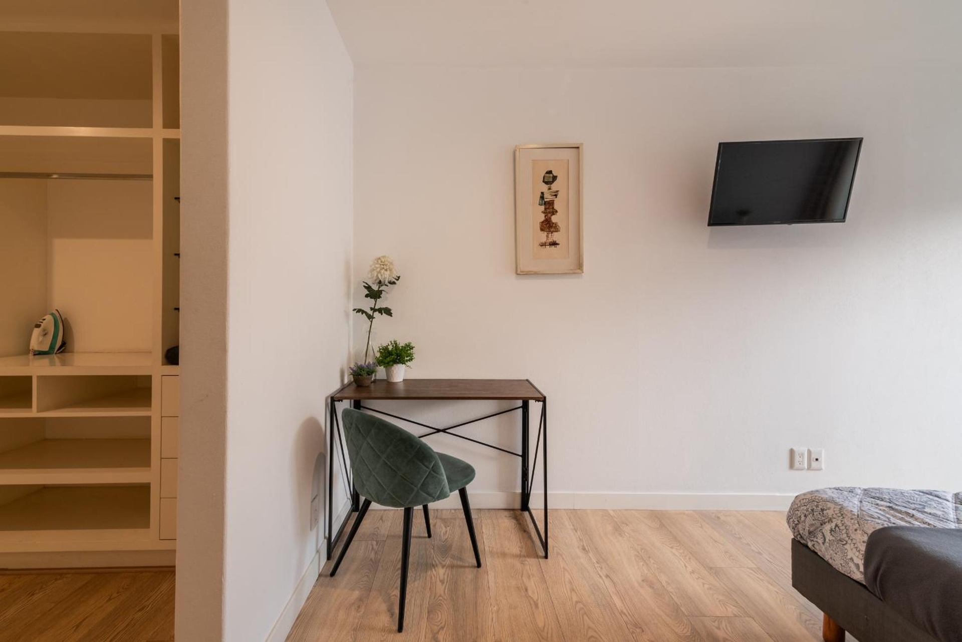Foto de Cozy Urban Rooftop Lounge Free Parking & WiFi