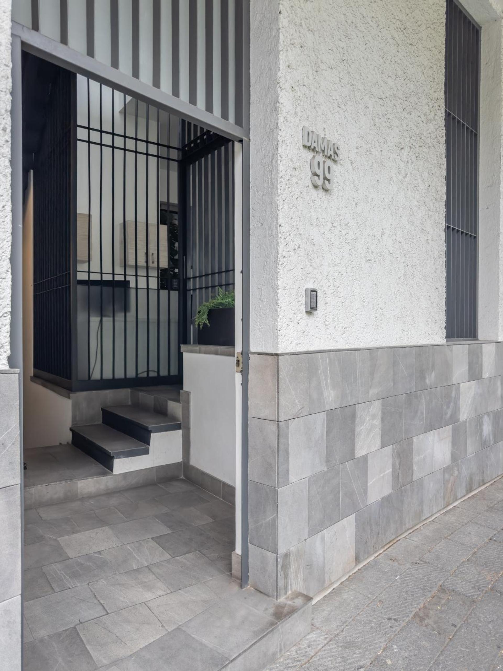 Insurgentes Area APT Balcony, Outdoor Lounge