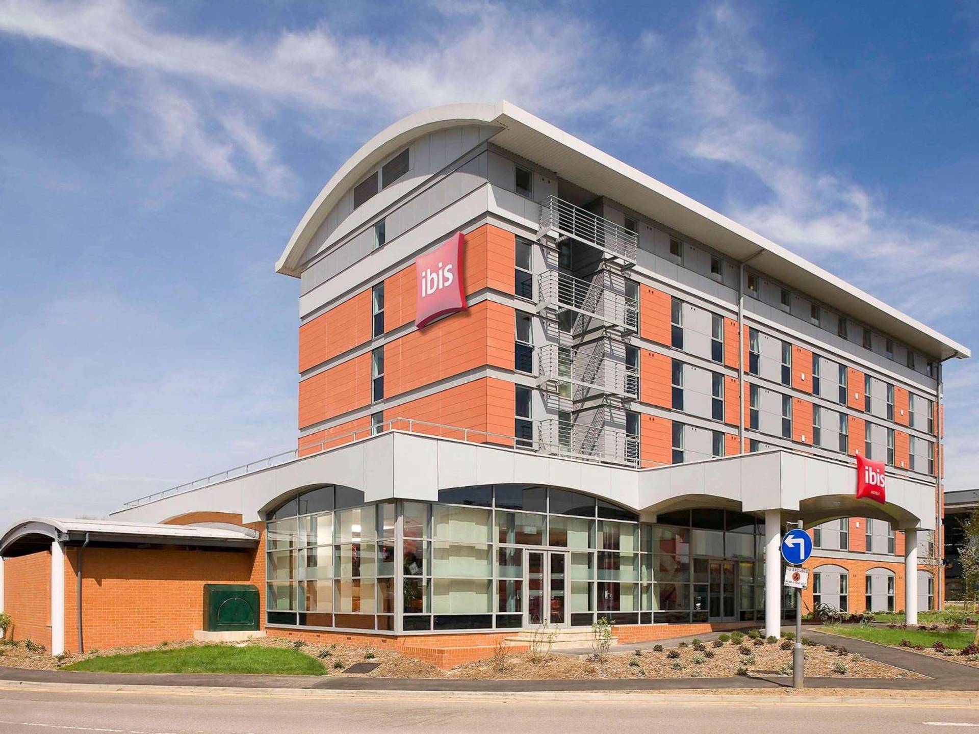 ibis London Elstree Borehamwood, Borehamwood