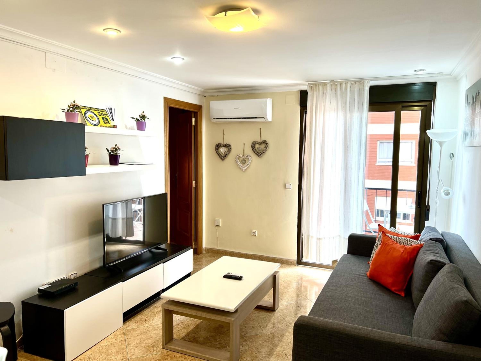 Moderno y acogedor apartamento para 6 personas, Valencia