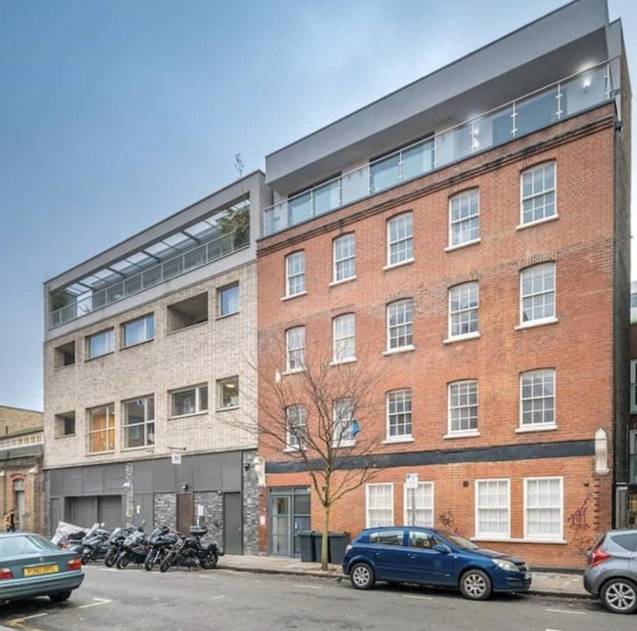 LUXURY Shoreditch PENTHOUSE!, London