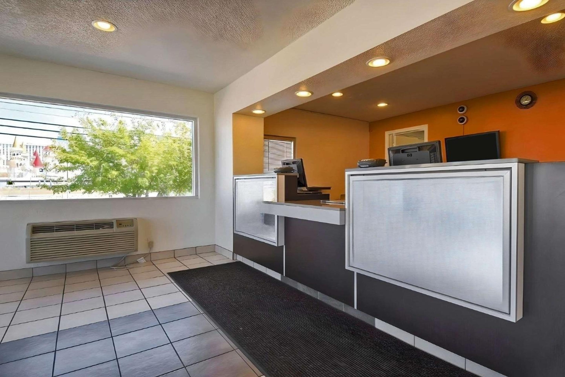 Motel 6 Las Vegas, NV – I-15 Stadium, Las Vegas