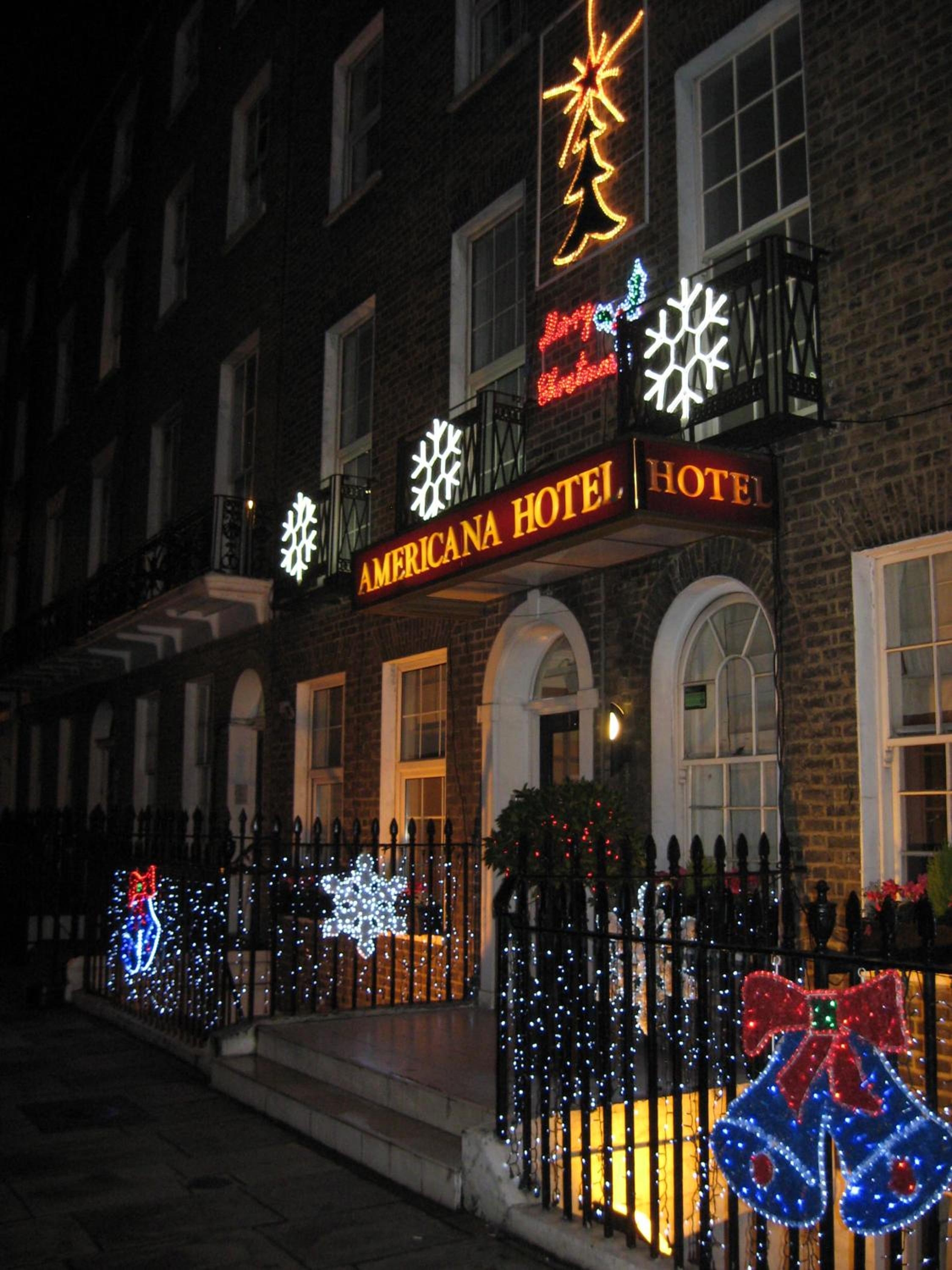 Americana Hotel, London