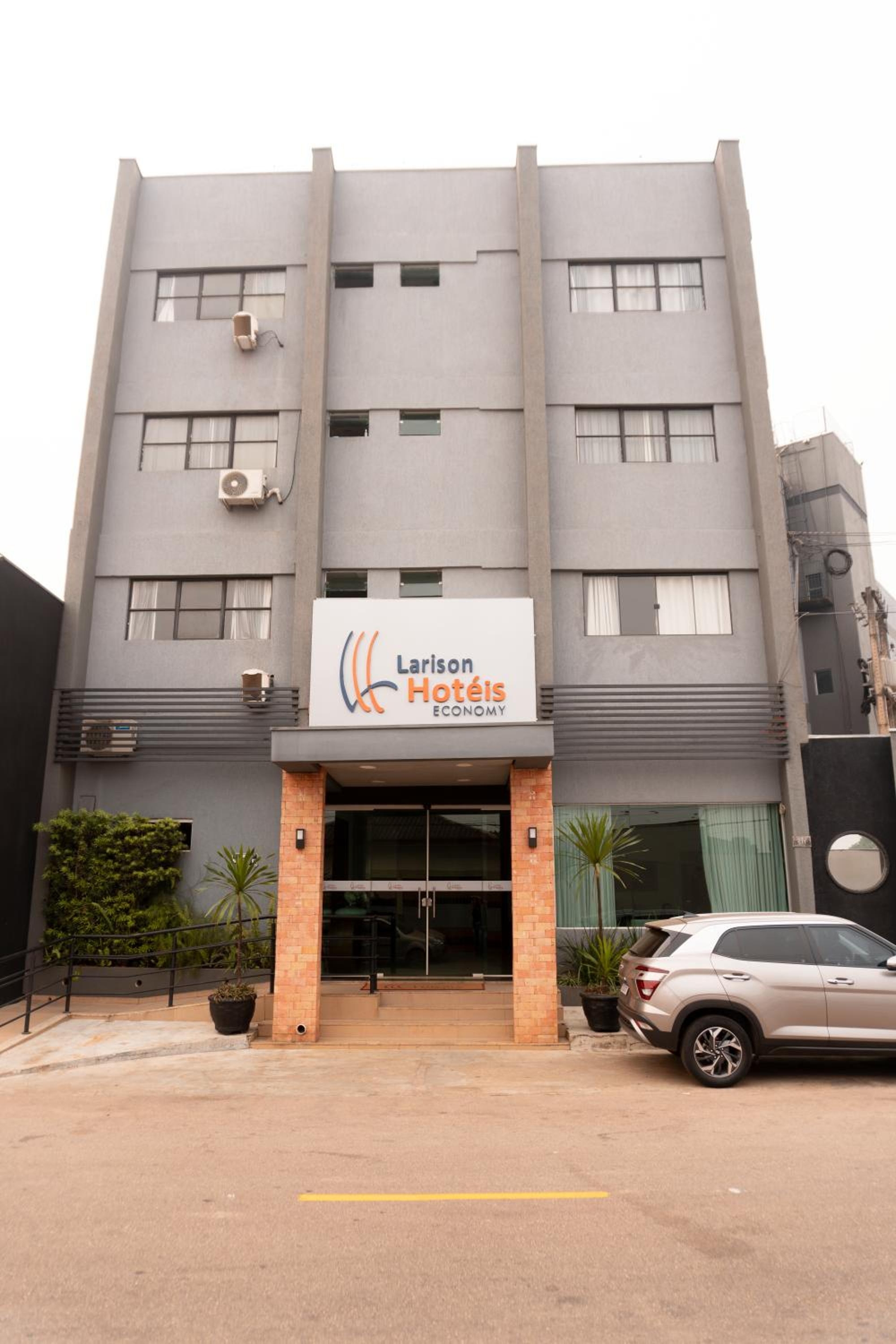 Larison Economy - by Easy Hotéis