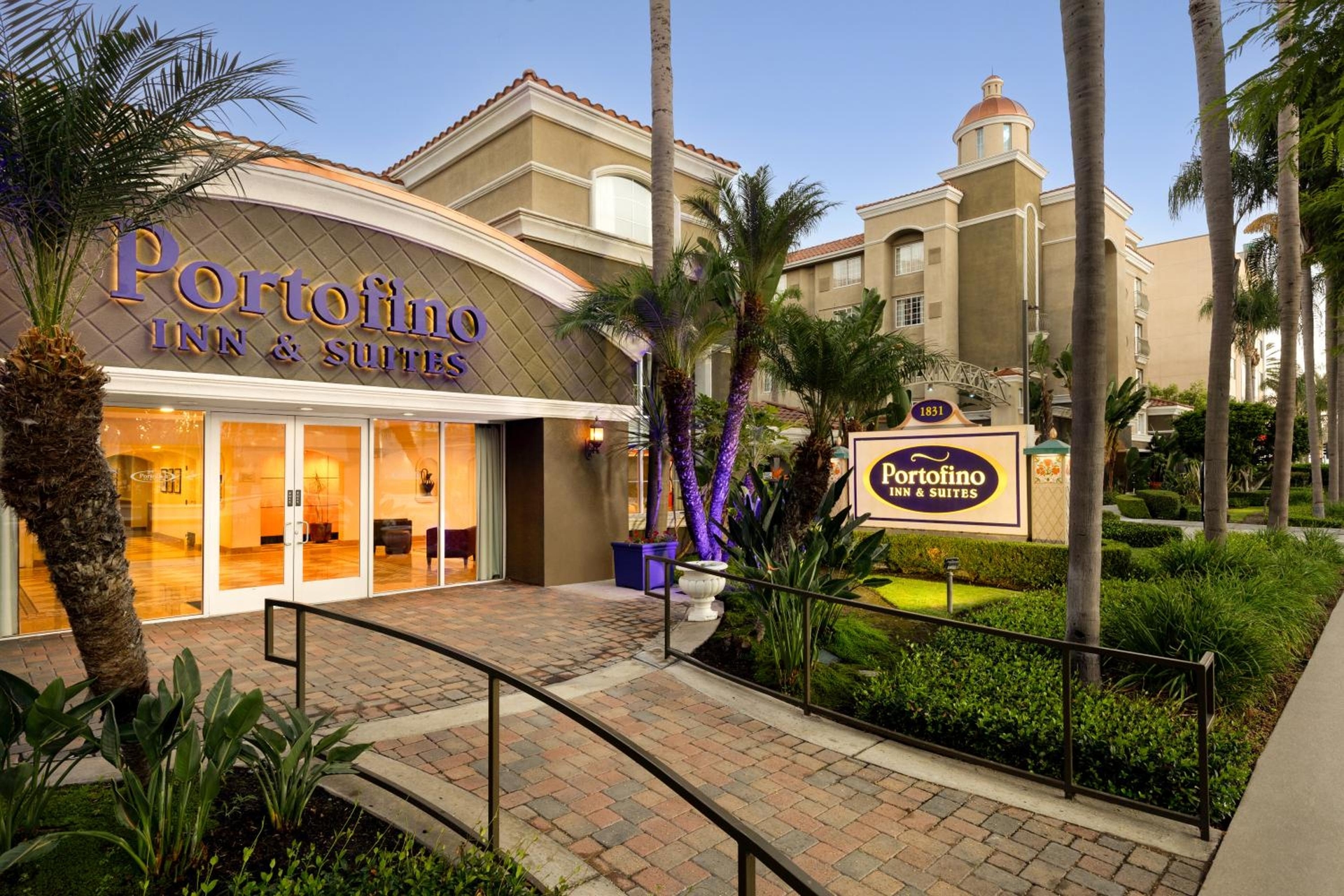 Anaheim Portofino Inn & Suites, Anaheim