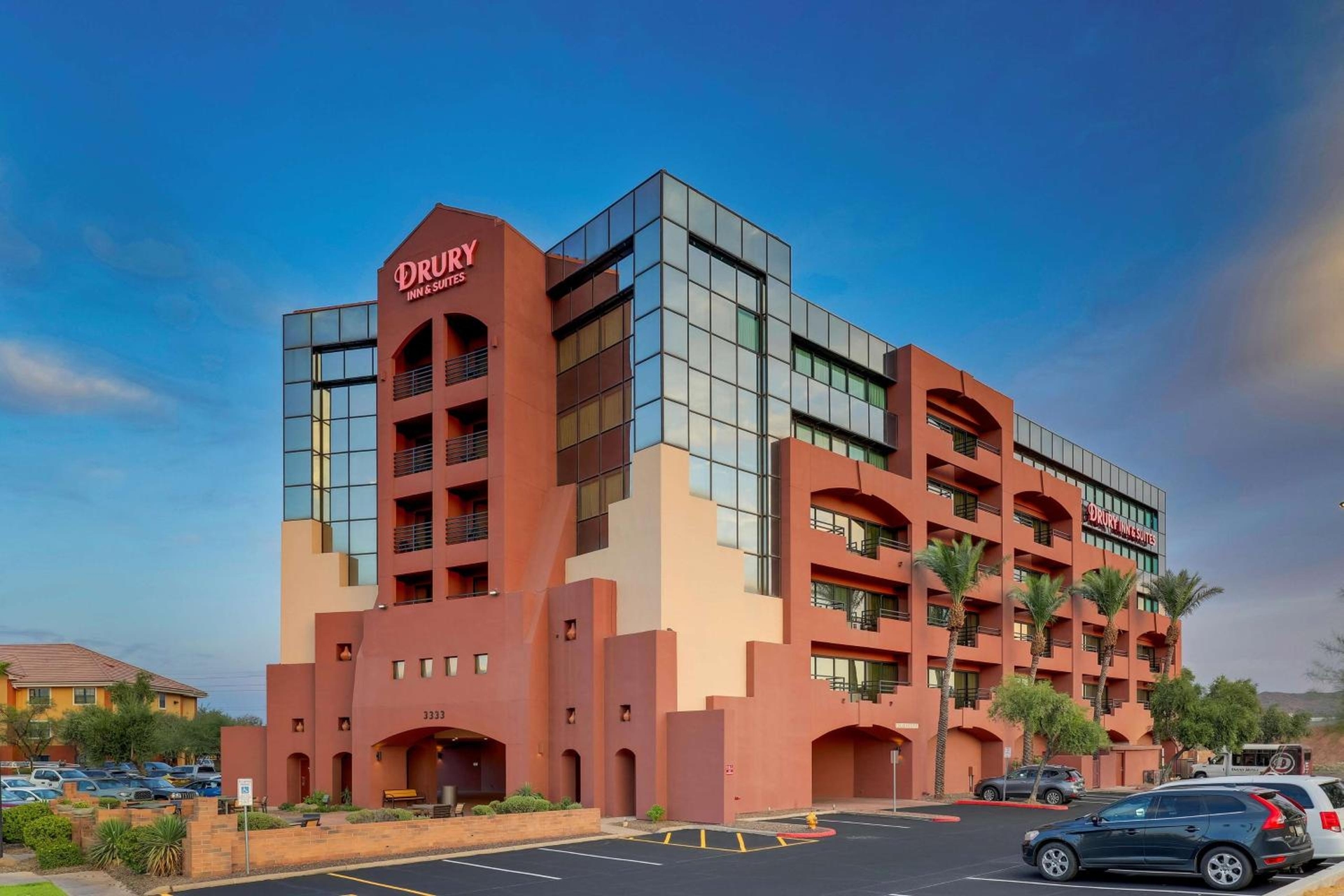 Drury Inn & Suites Phoenix Airport, Phoenix