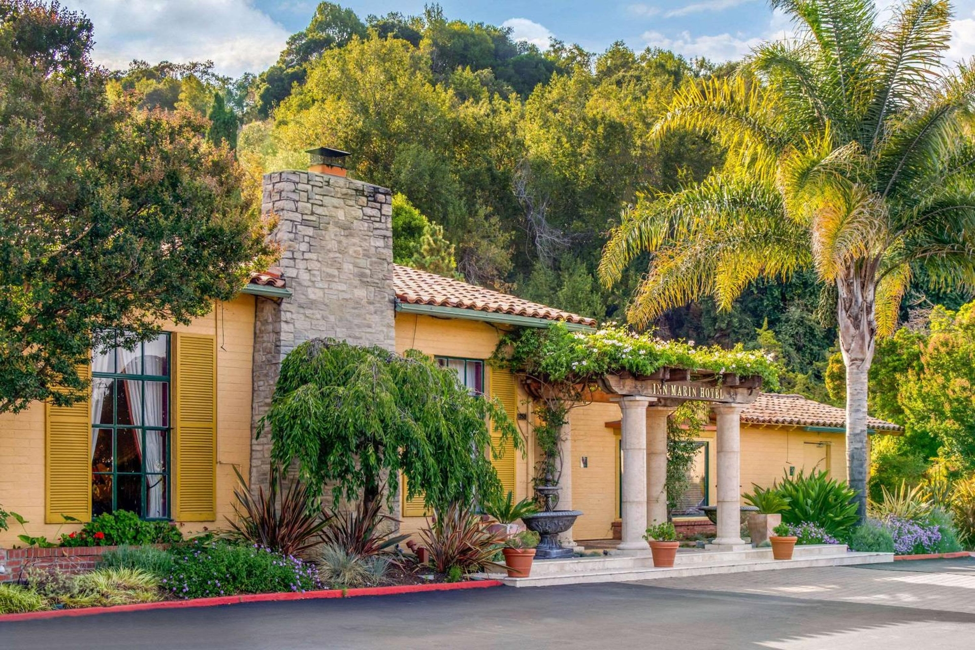 Inn Marin and Suites, an Ascend Collection Hotel, Novato